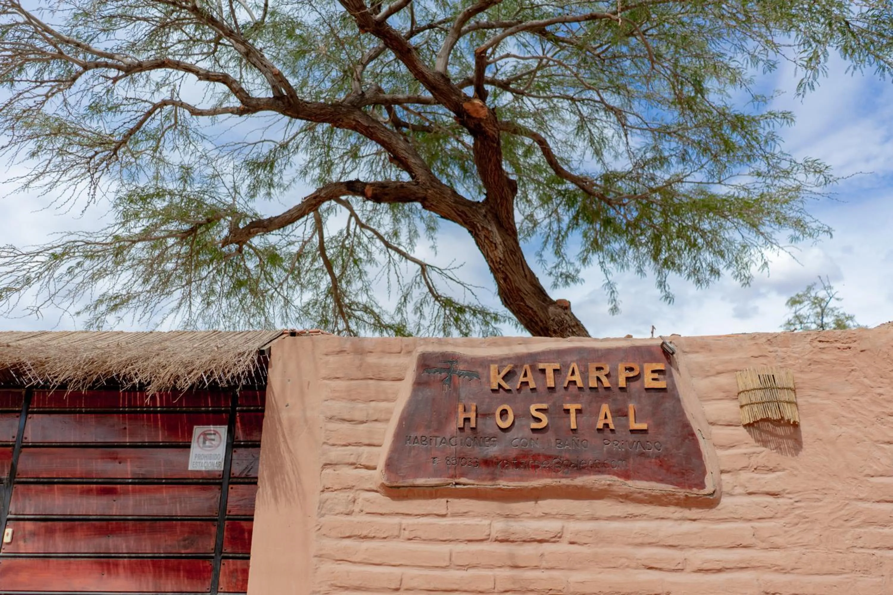 Property logo or sign in Hostal Katarpe