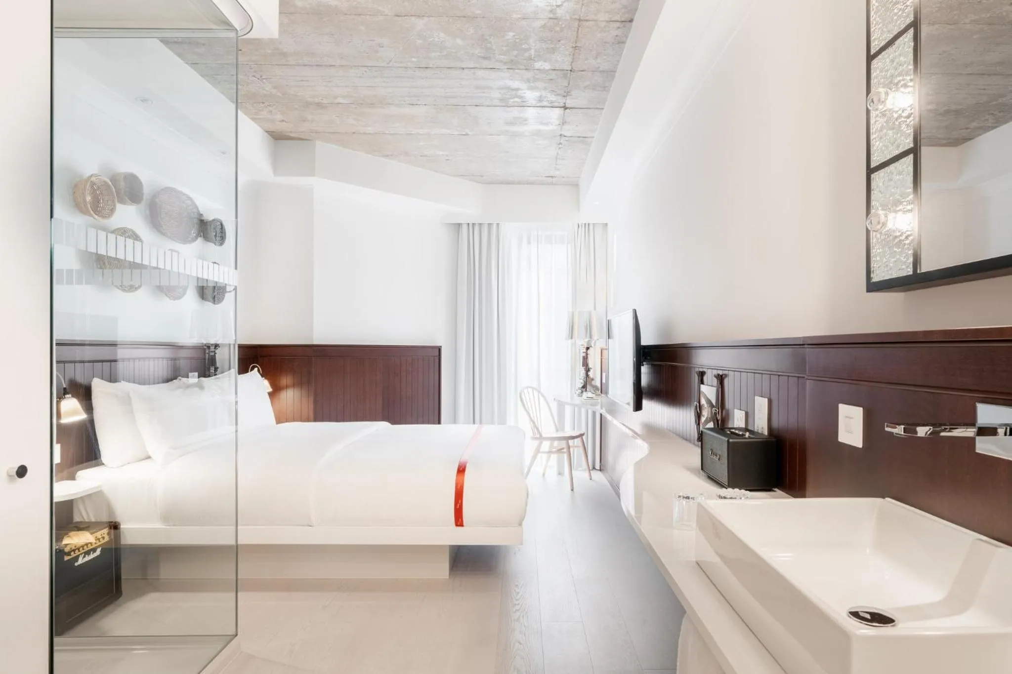 Photo of the whole room, Bed in Ruby Molly Hotel Dublin