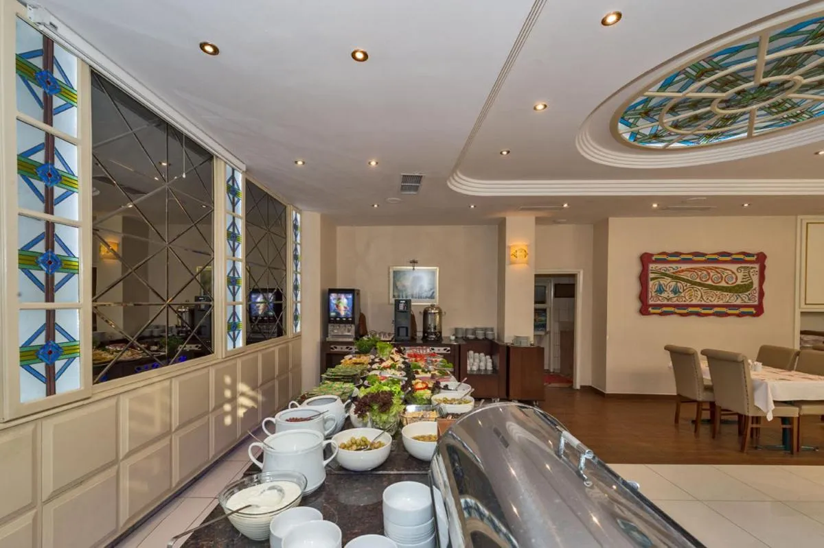 Breakfast in Green Anka Hotel