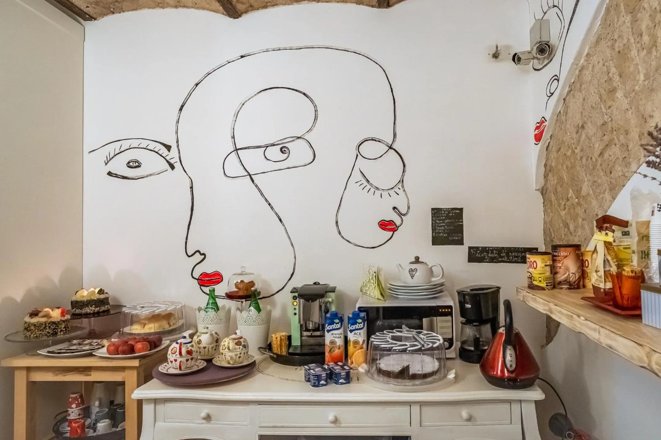 Coffee/tea facilities in Il Campanile