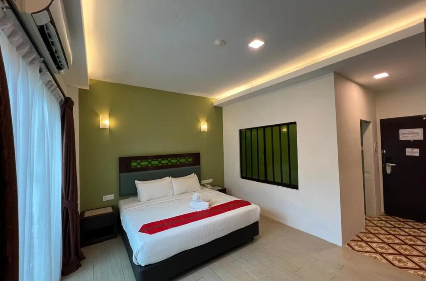 Bedroom, Bed in Swiss Hotel Heritage Boutique Melaka