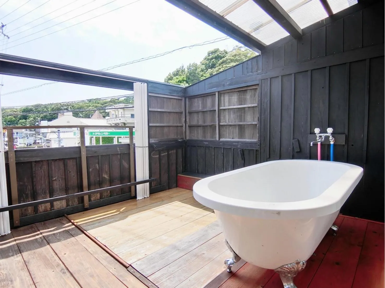 Open Air Bath in Minshuku Inn Shirahama Ekinoyado