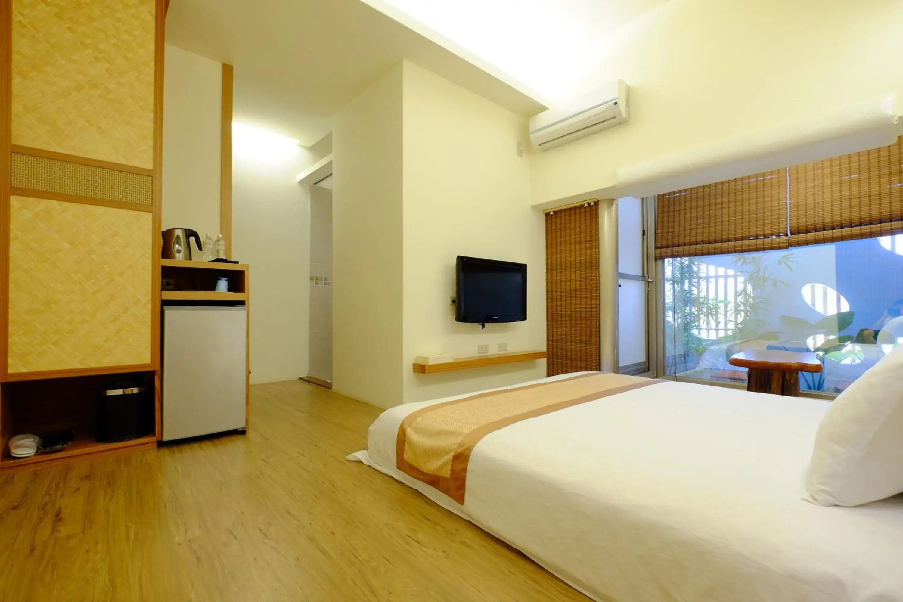 Budget Double Room in Cloud Inn Budget Double Room in Cloud Inn