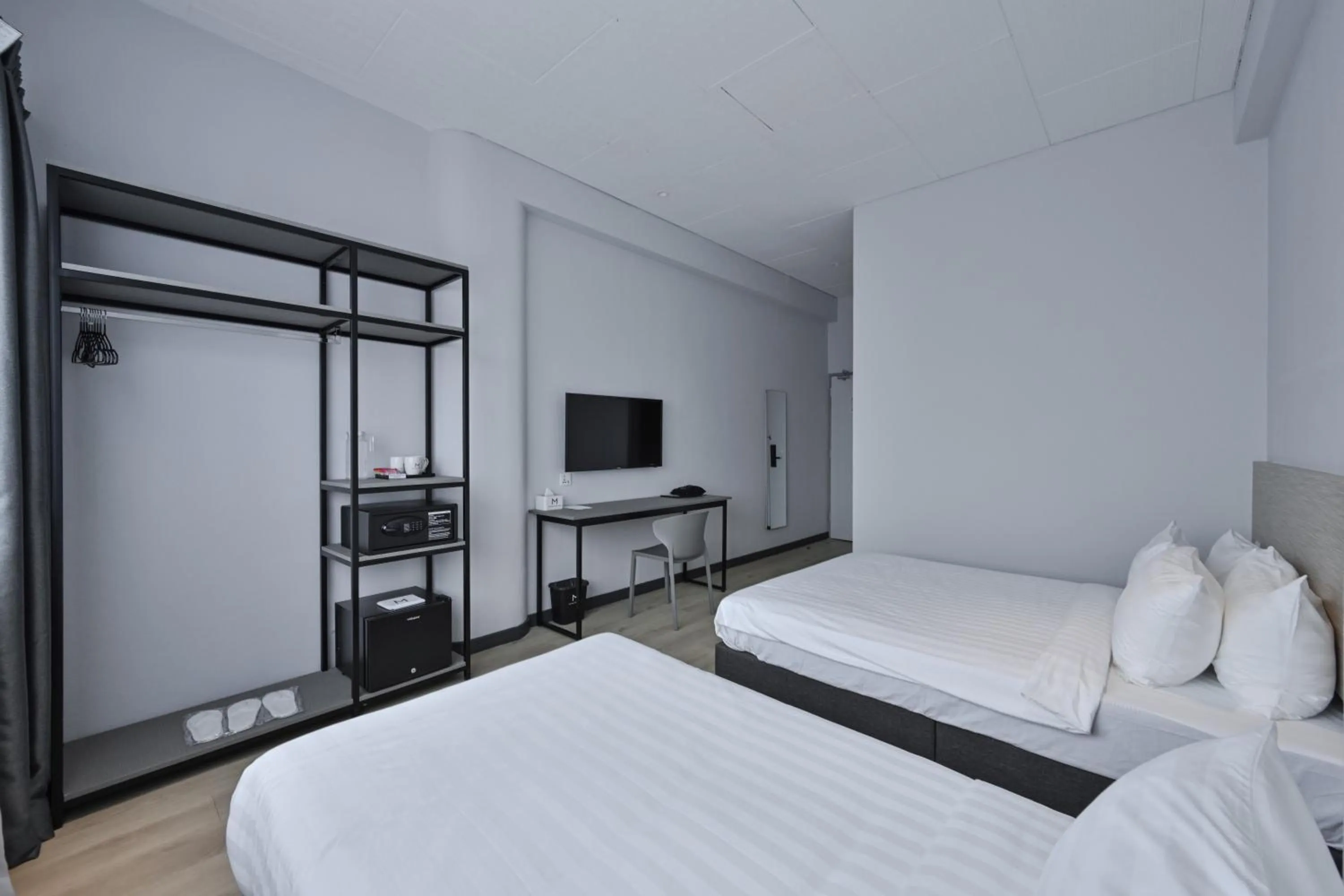 Bedroom, Bed in Macalister 288