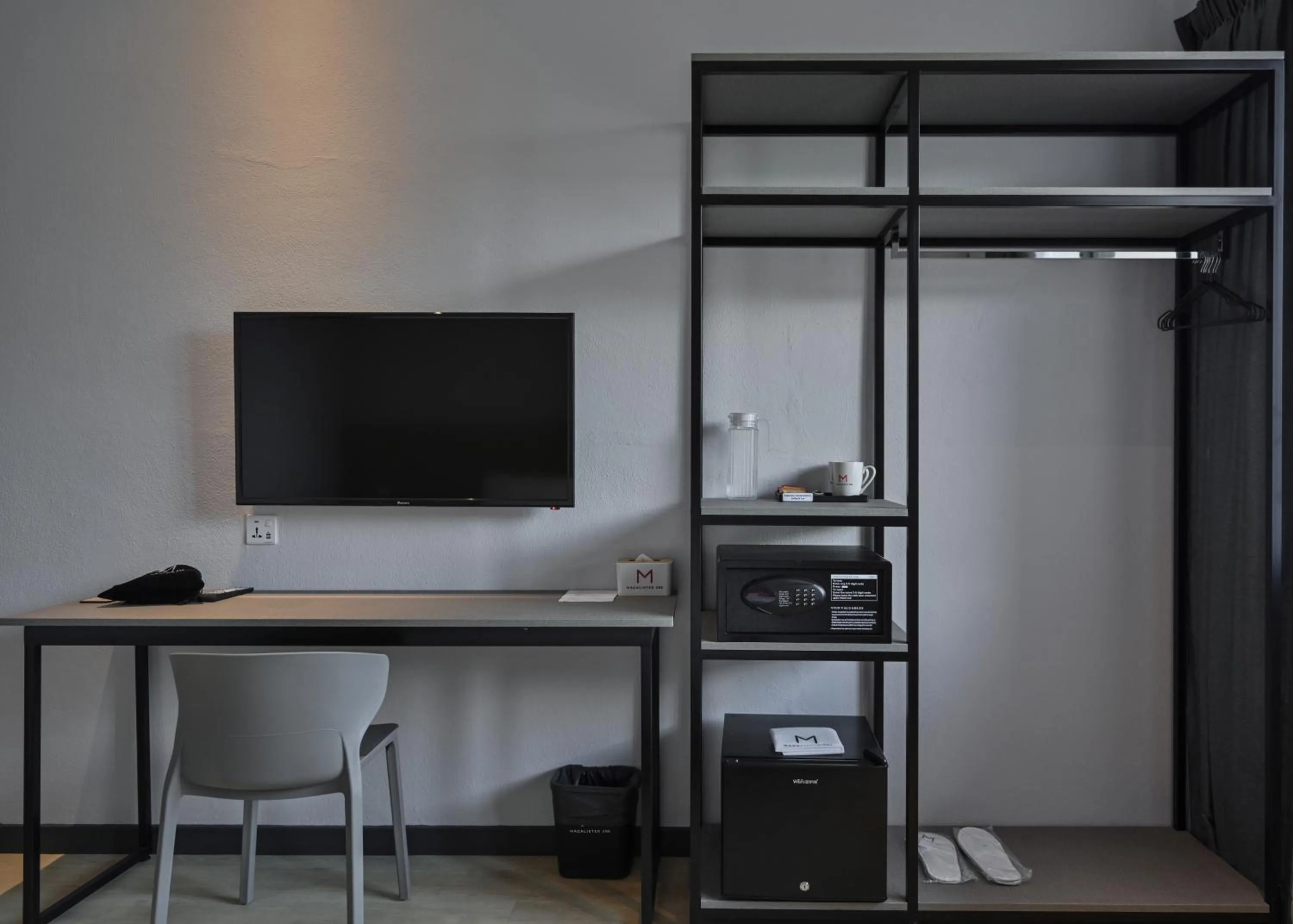 hair dresser in Macalister 288