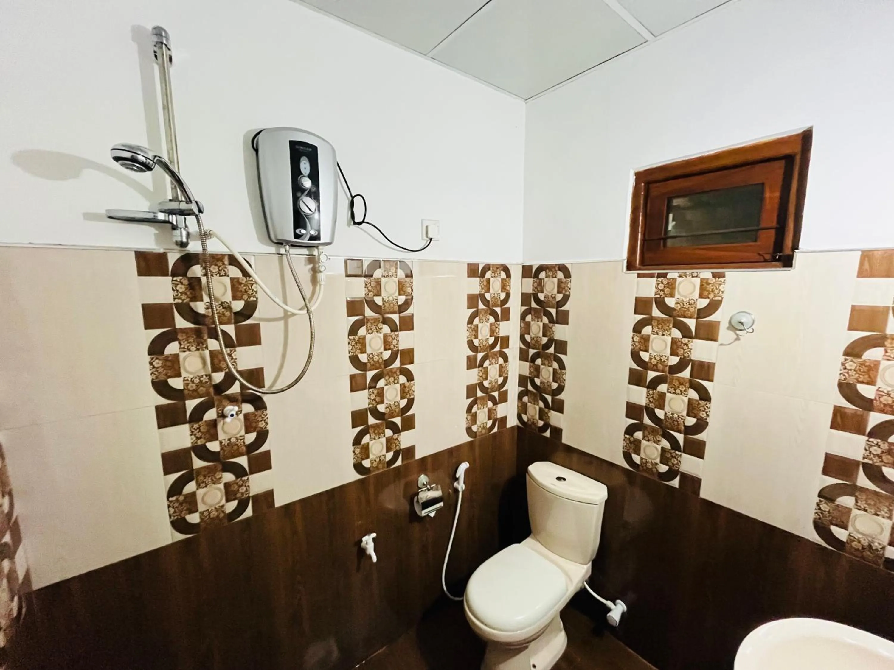 Bathroom in Palitha Homestay