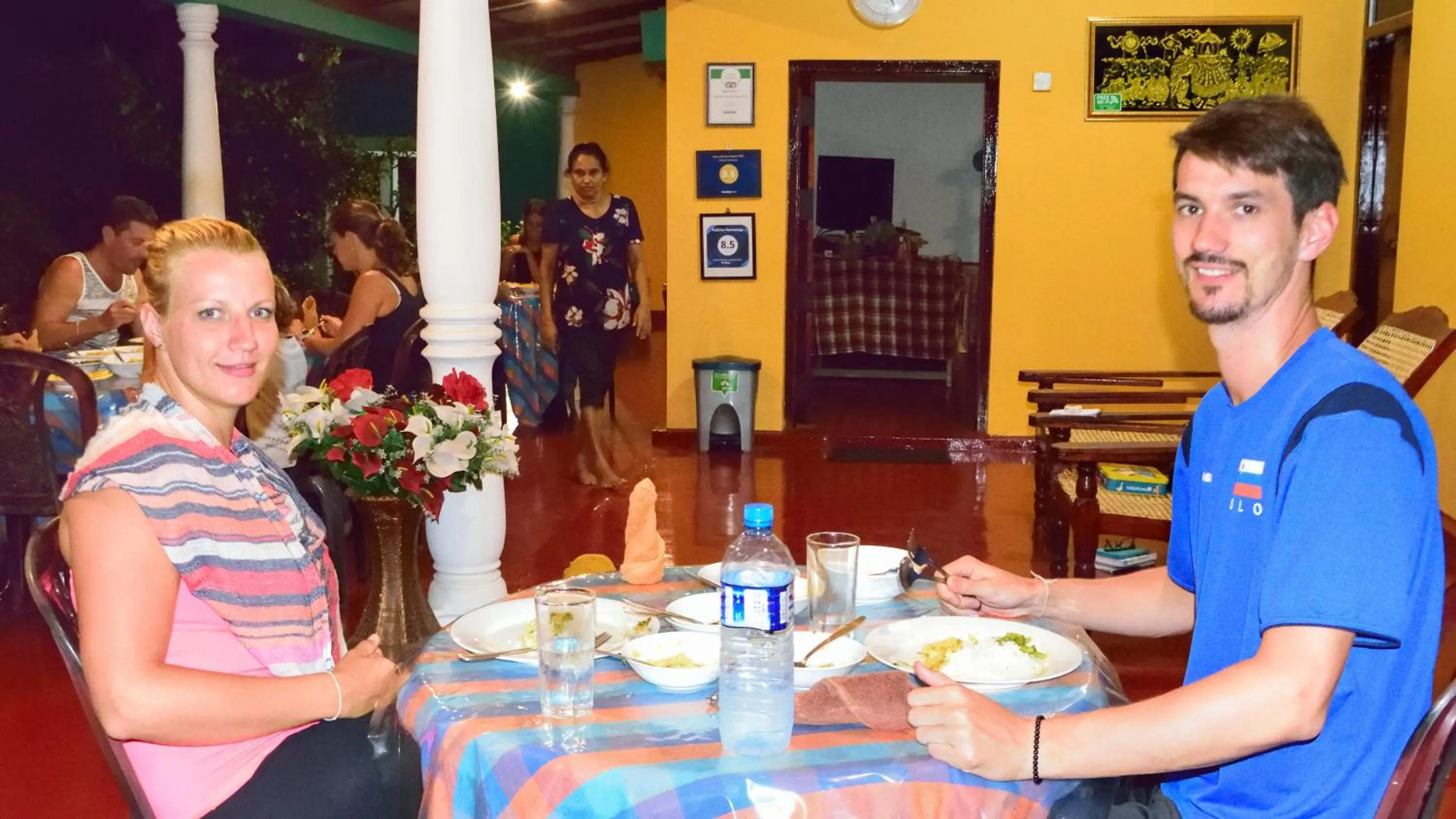 Restaurant/places to eat in Palitha Homestay