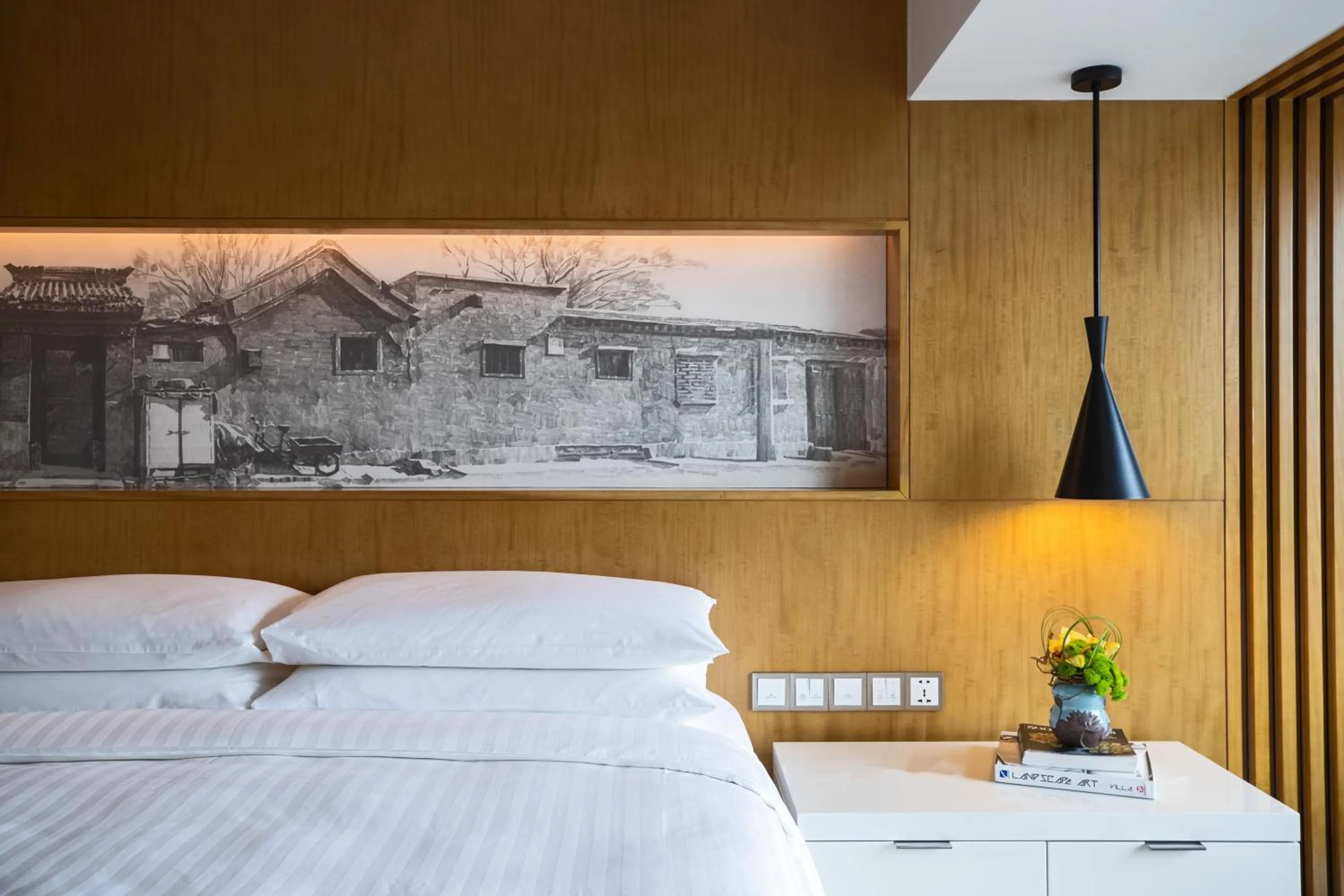 Bed in Renaissance Beijing Wangfujing Hotel