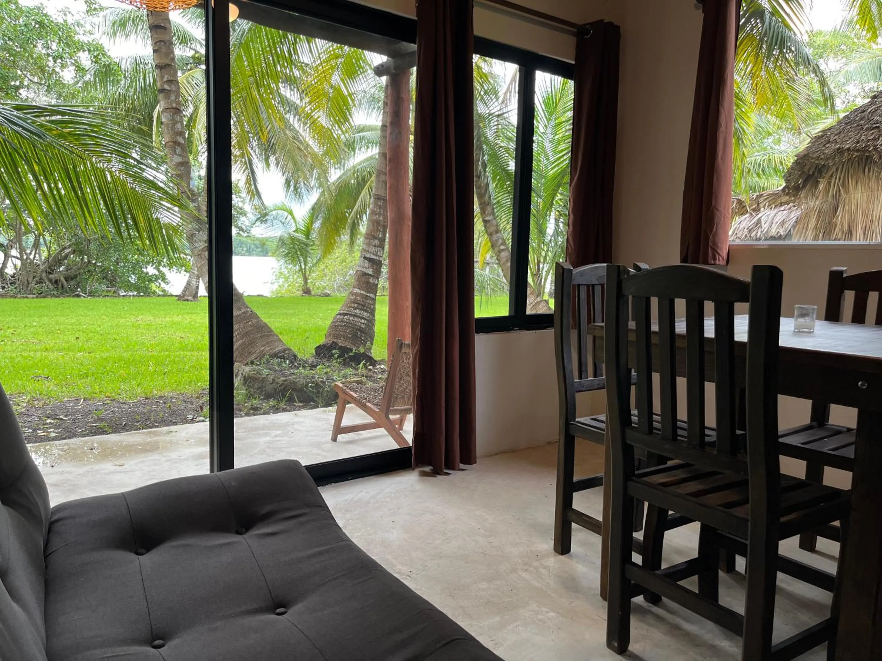 Living room in Xanthus Hotel