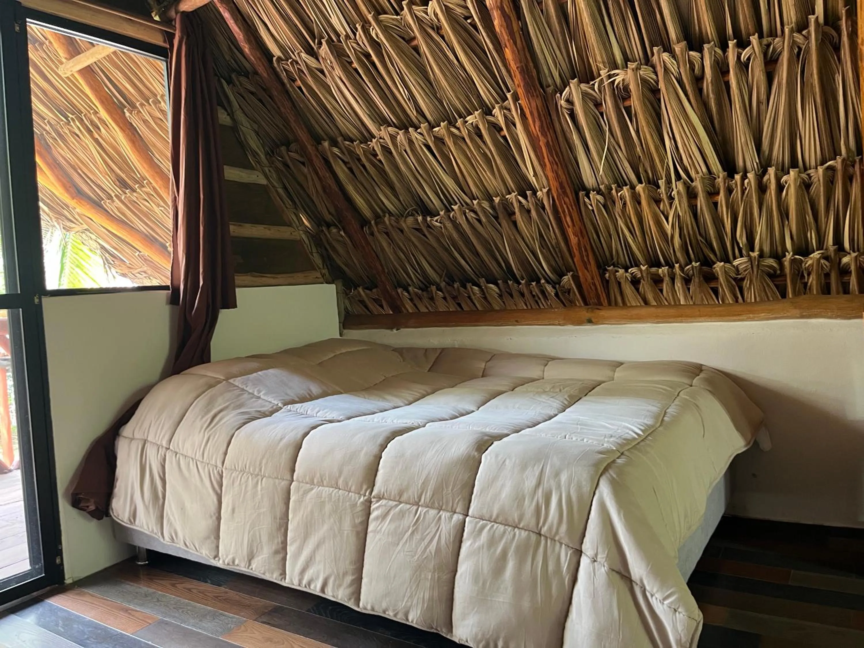 Bedroom, Bed in Xanthus Hotel