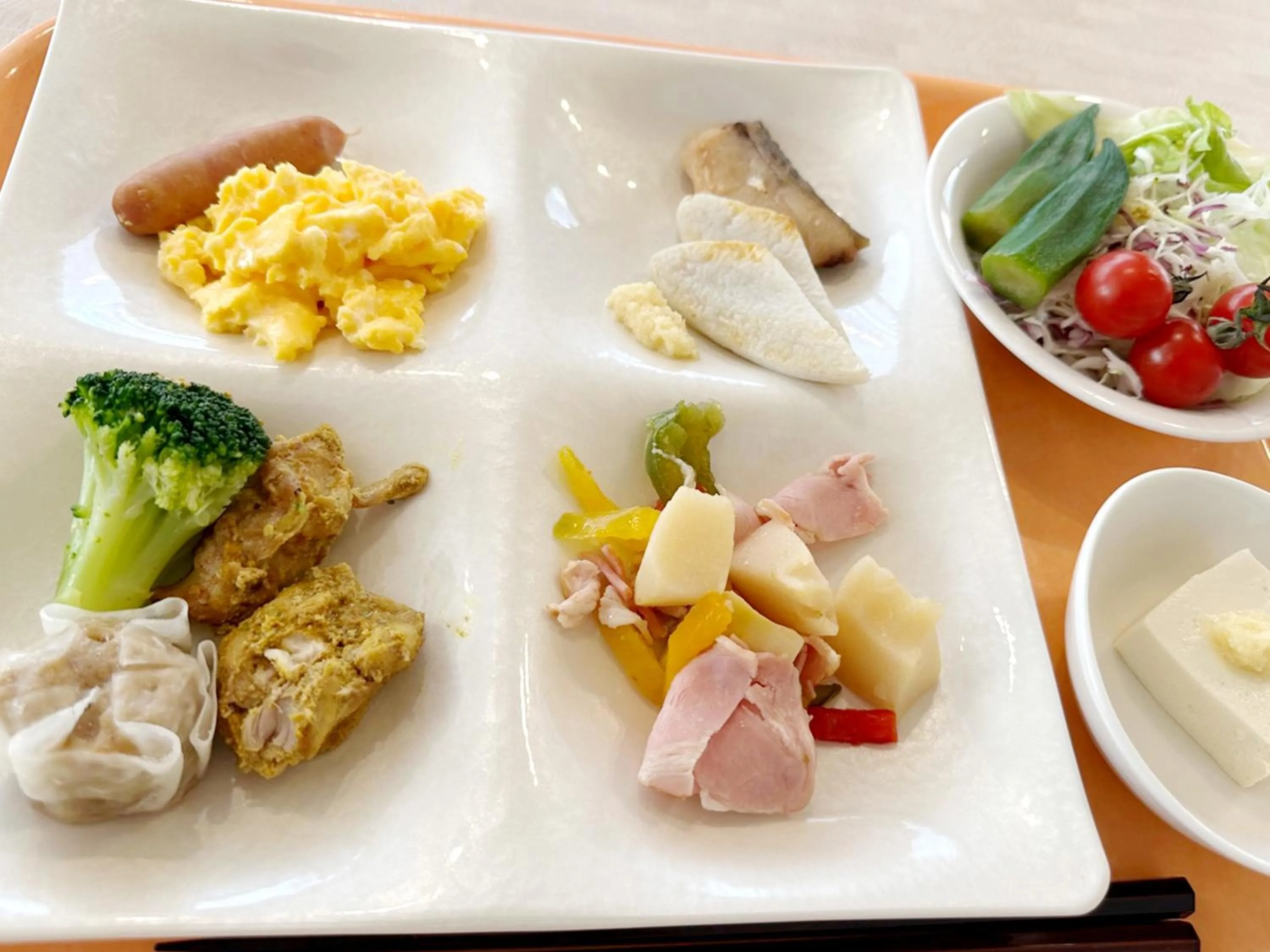 Breakfast in Hotel Green Arbor