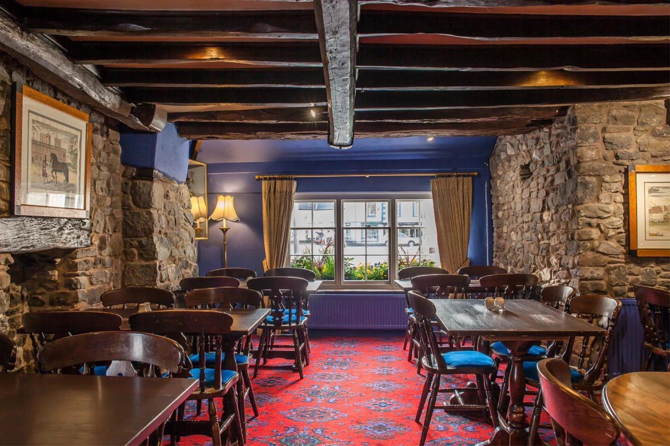 Restaurant/places to eat in The Kings Head Inn