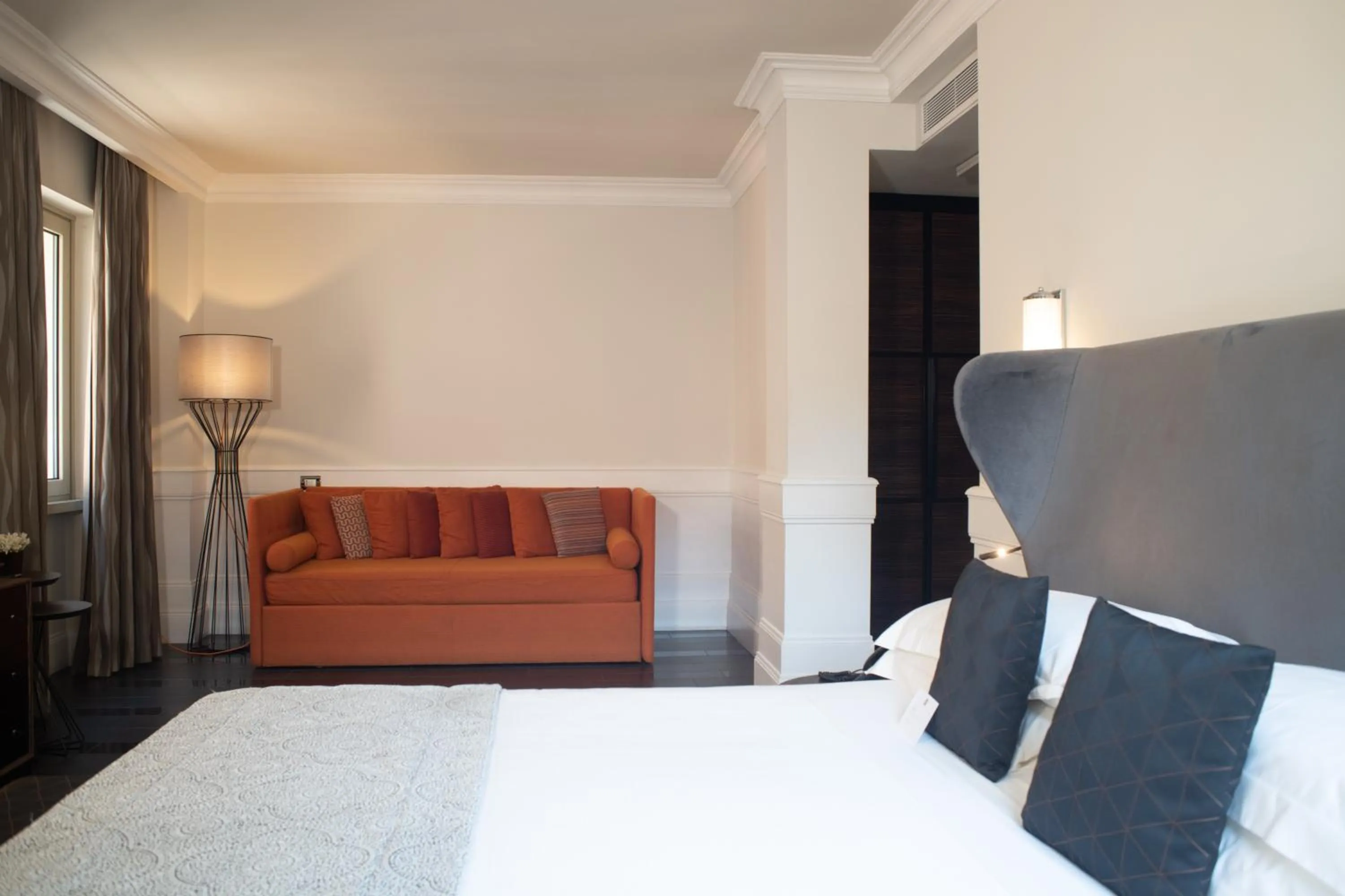 Bed in Palazzo Navona Hotel