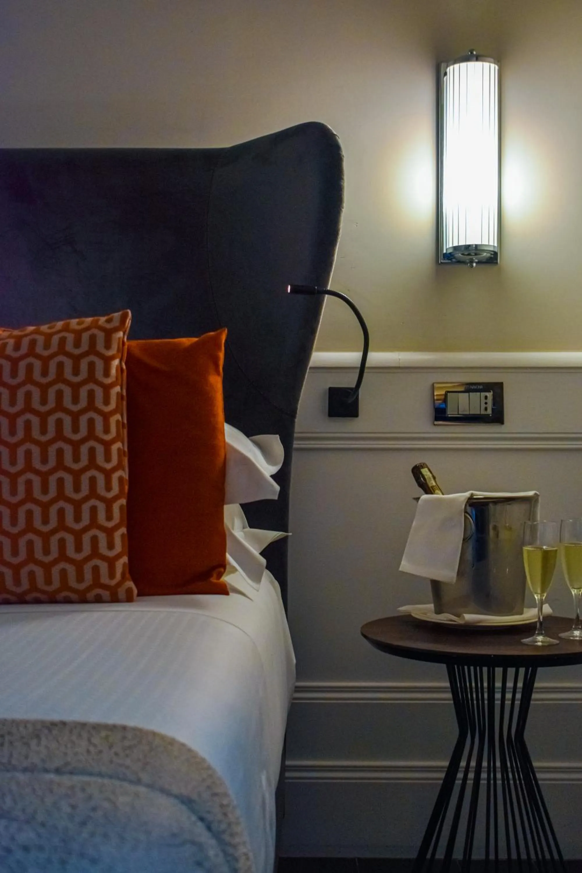 Bed in Palazzo Navona Hotel