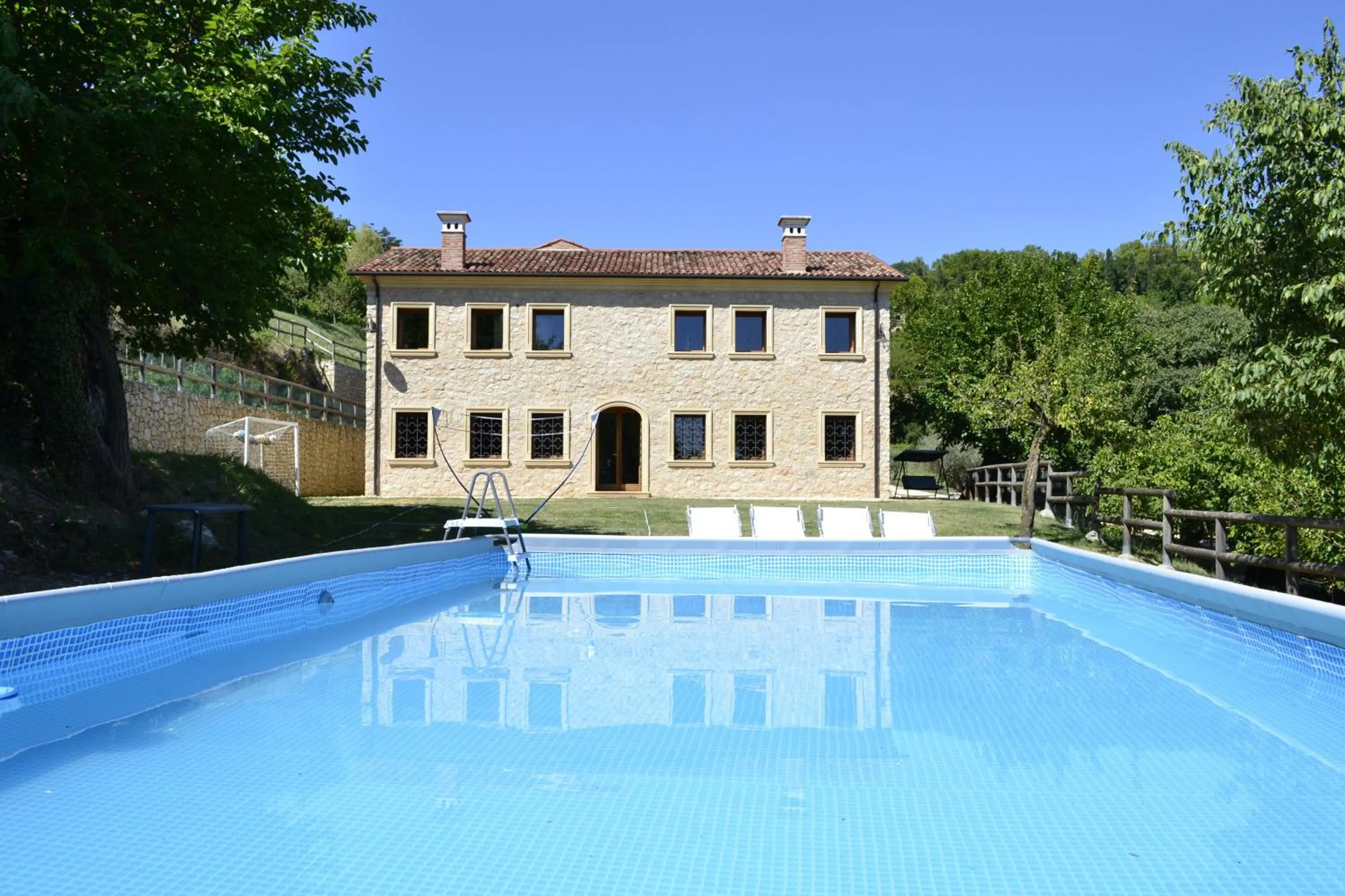 Swimming pool in Casale La Rocchetta