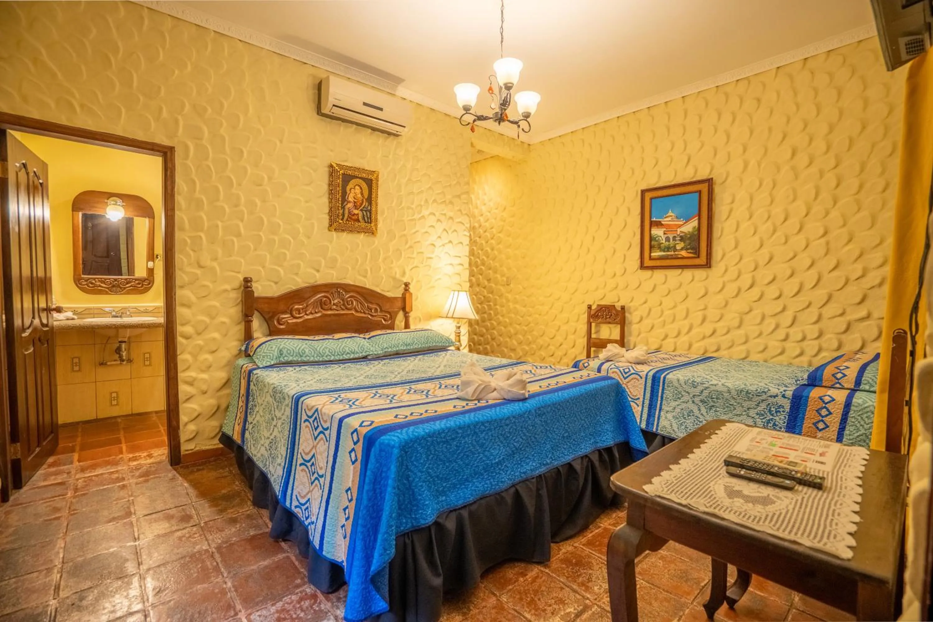 Bed in Hotel Caxa Real