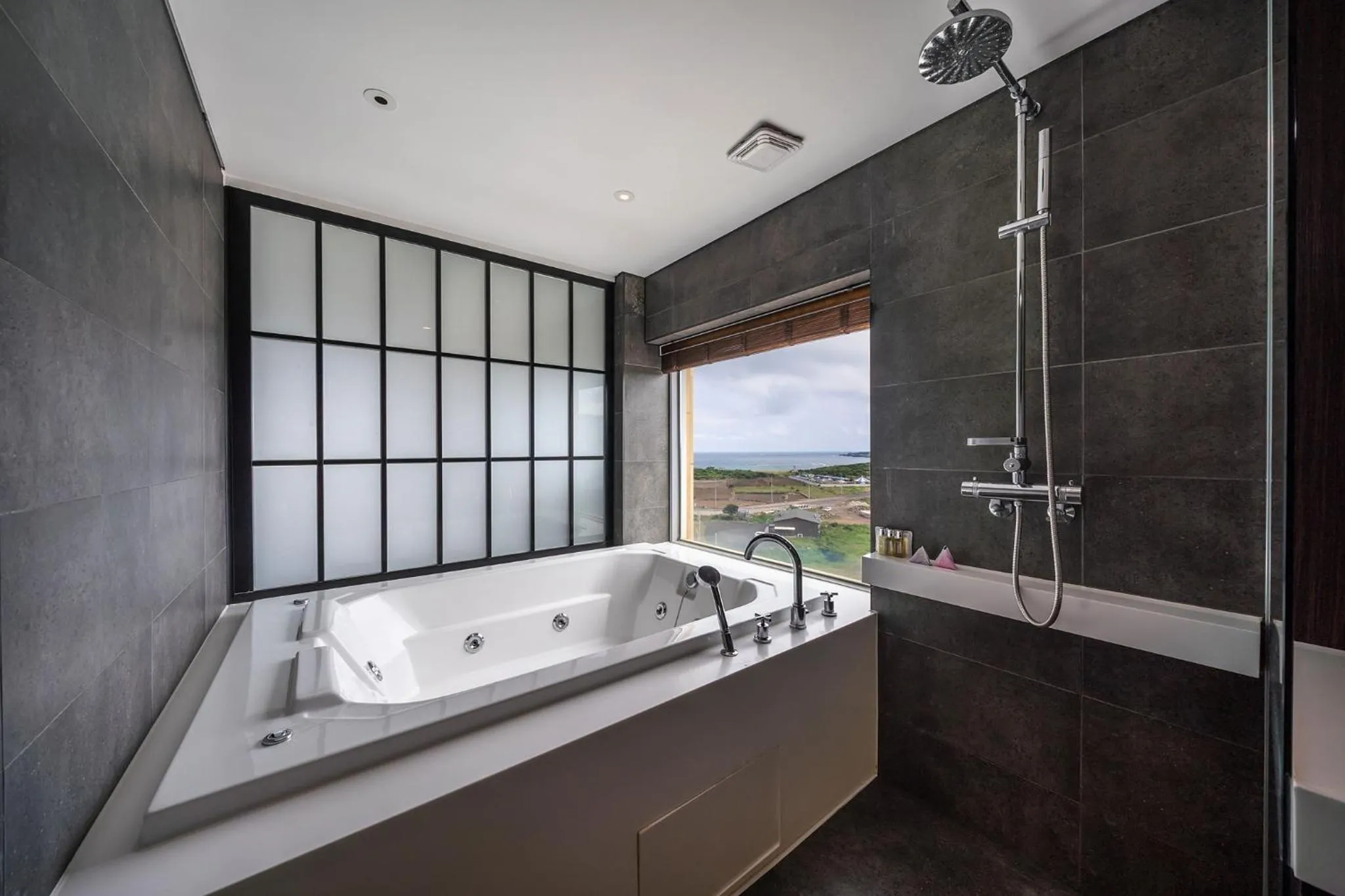 Jeju Seongsan Golden View Hotel