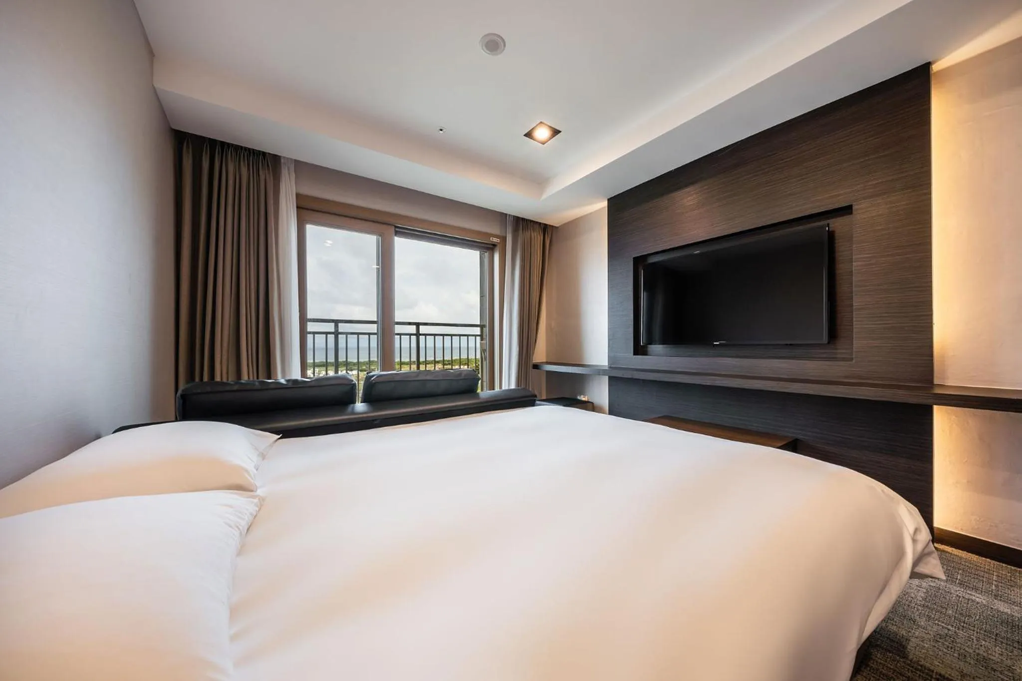 Jeju Seongsan Golden View Hotel