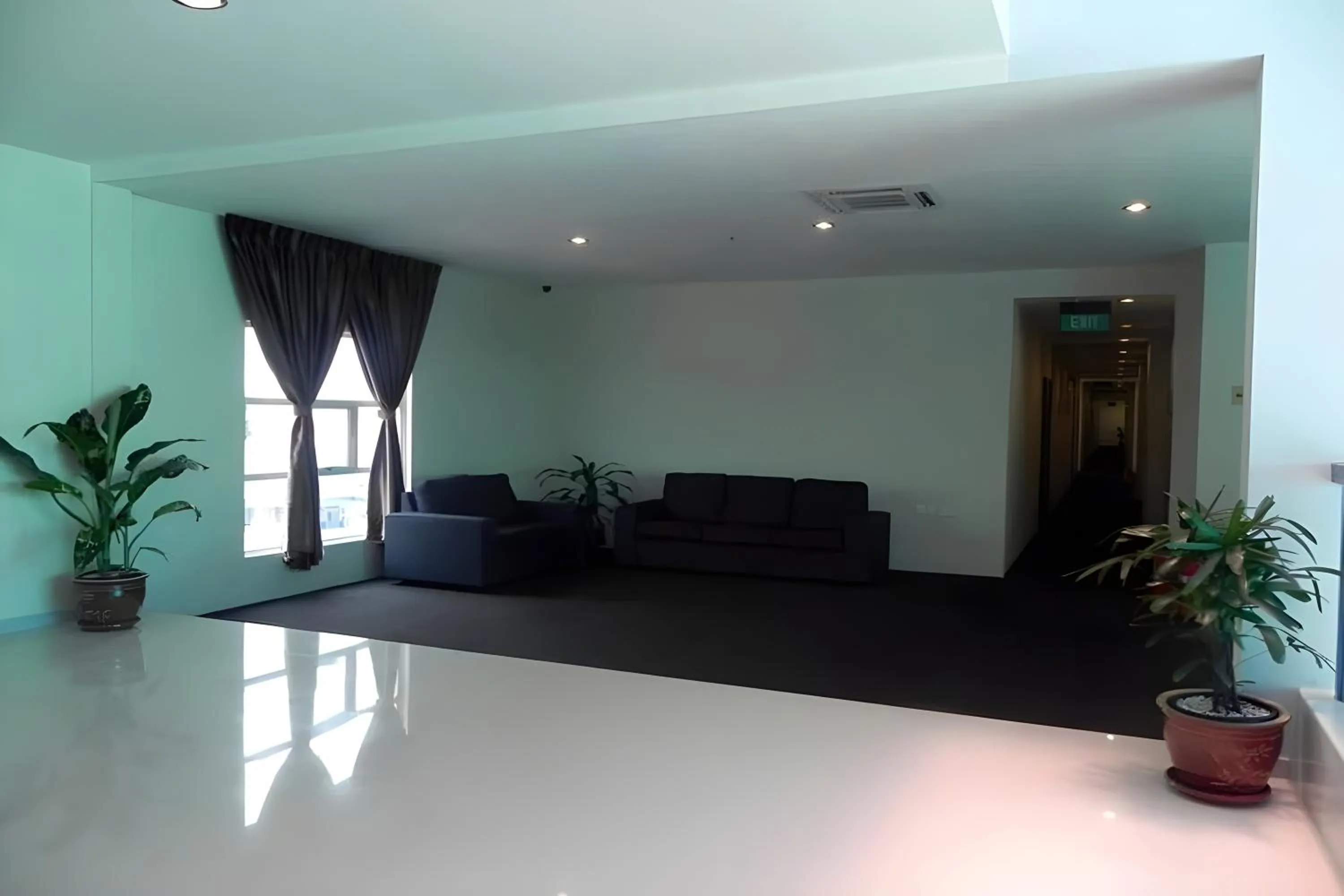 Seating area in D'MERLION HOTEL