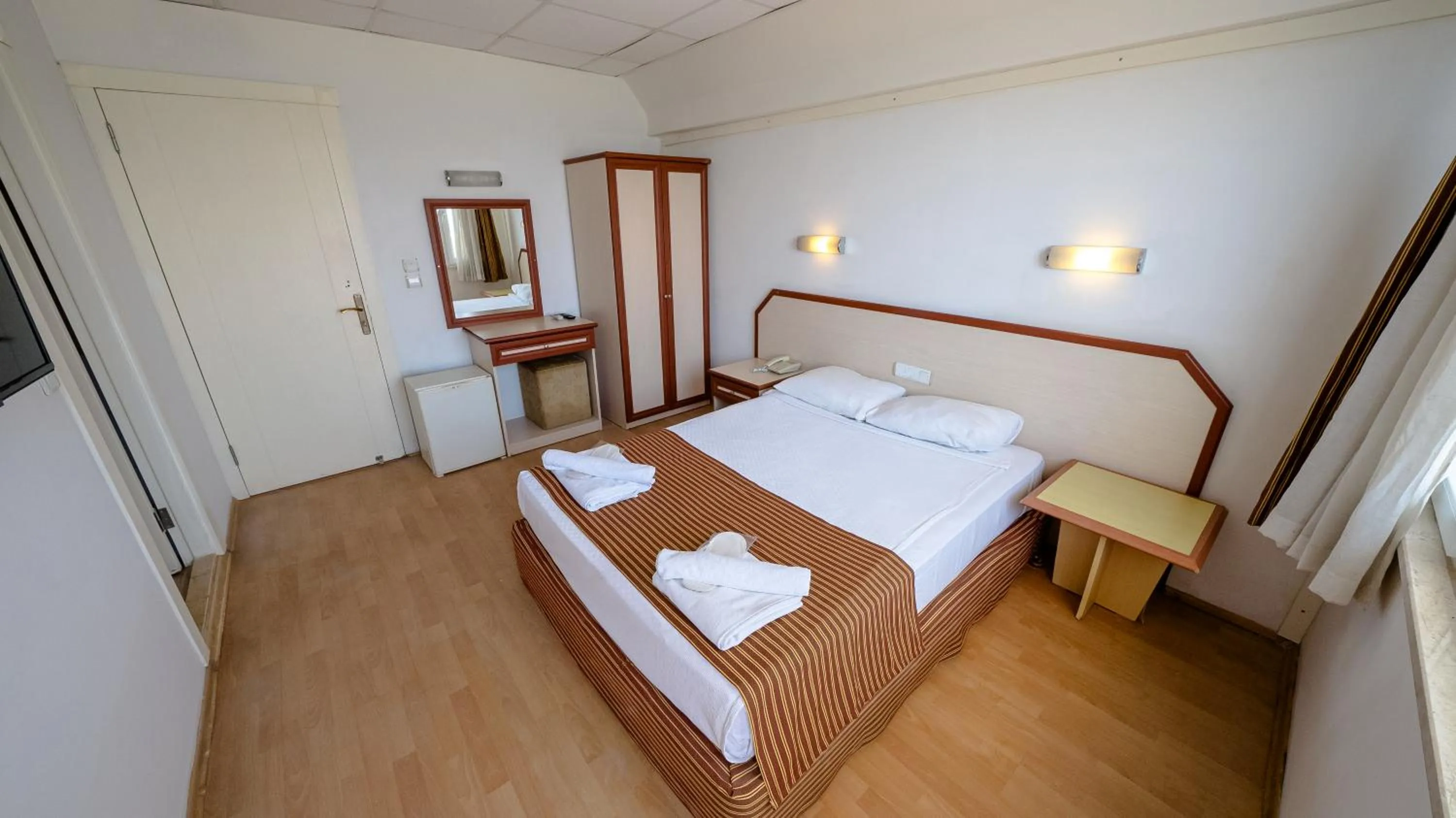 Massage in SEA BIRD BEACH