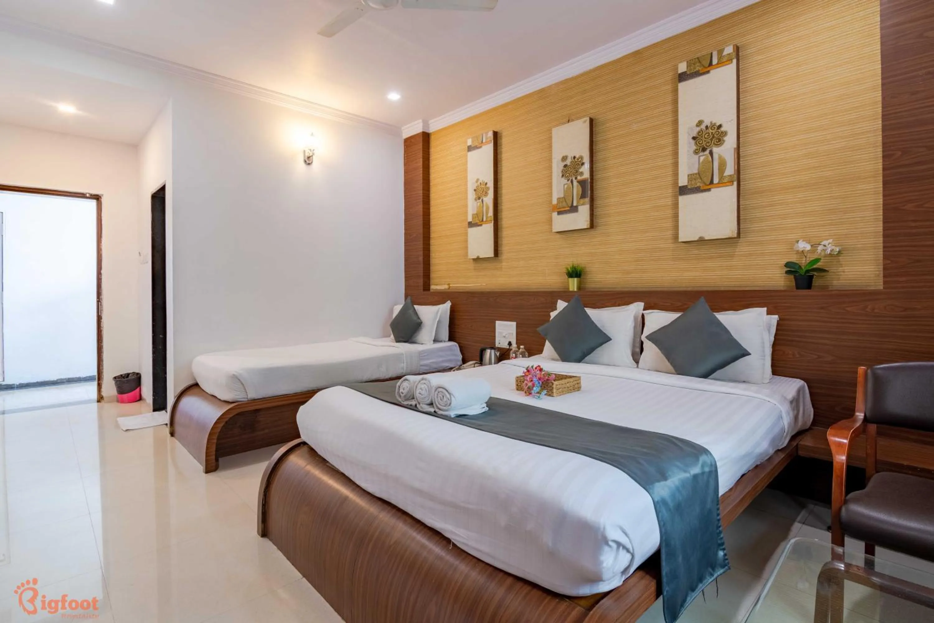 Bed in Hotel Sai Shree