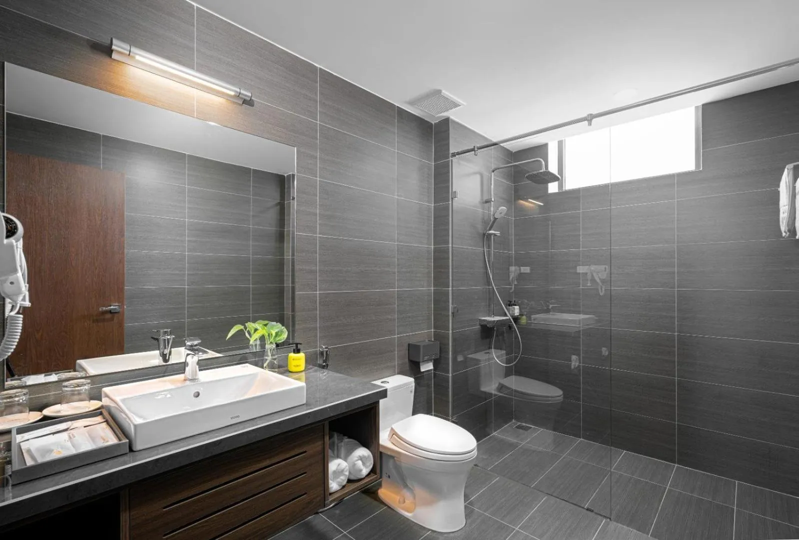 Bathroom in Hoang Yen Boutique Hotel