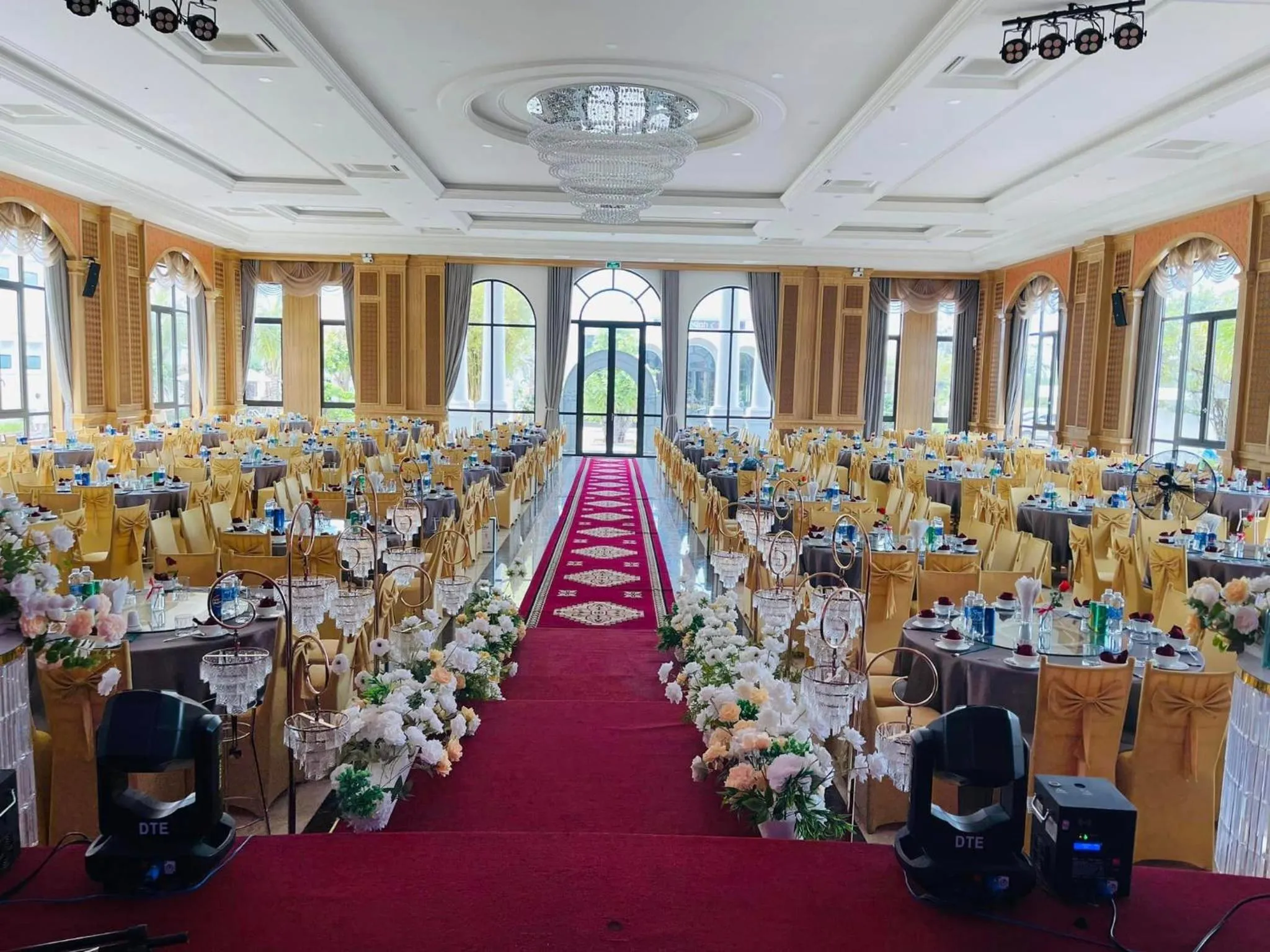 Restaurant/places to eat in Hoang Yen Boutique Hotel