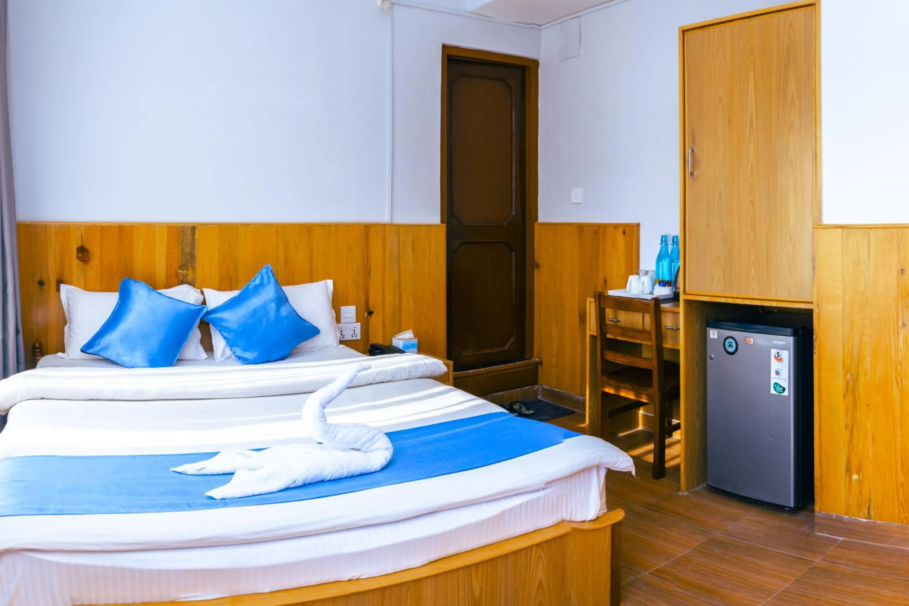 Bed in Roamers Inn