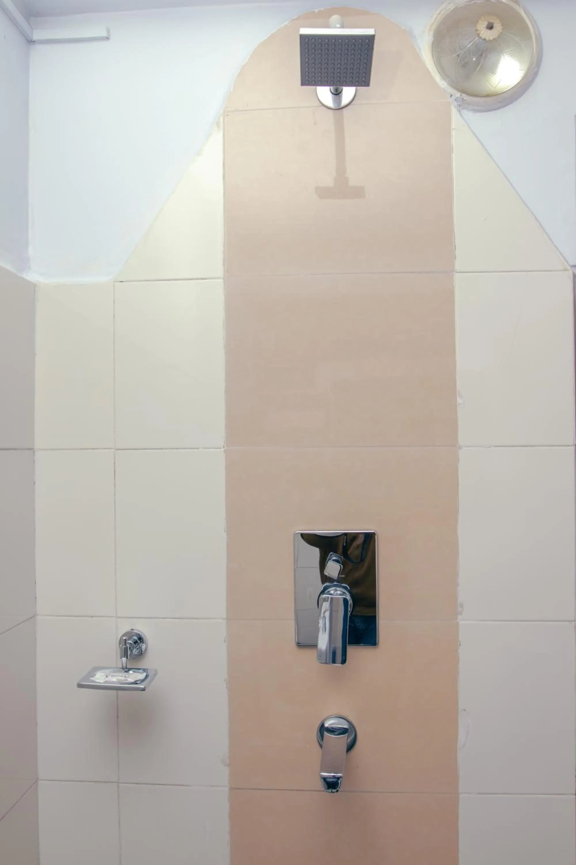 Bathroom in Roamers Inn