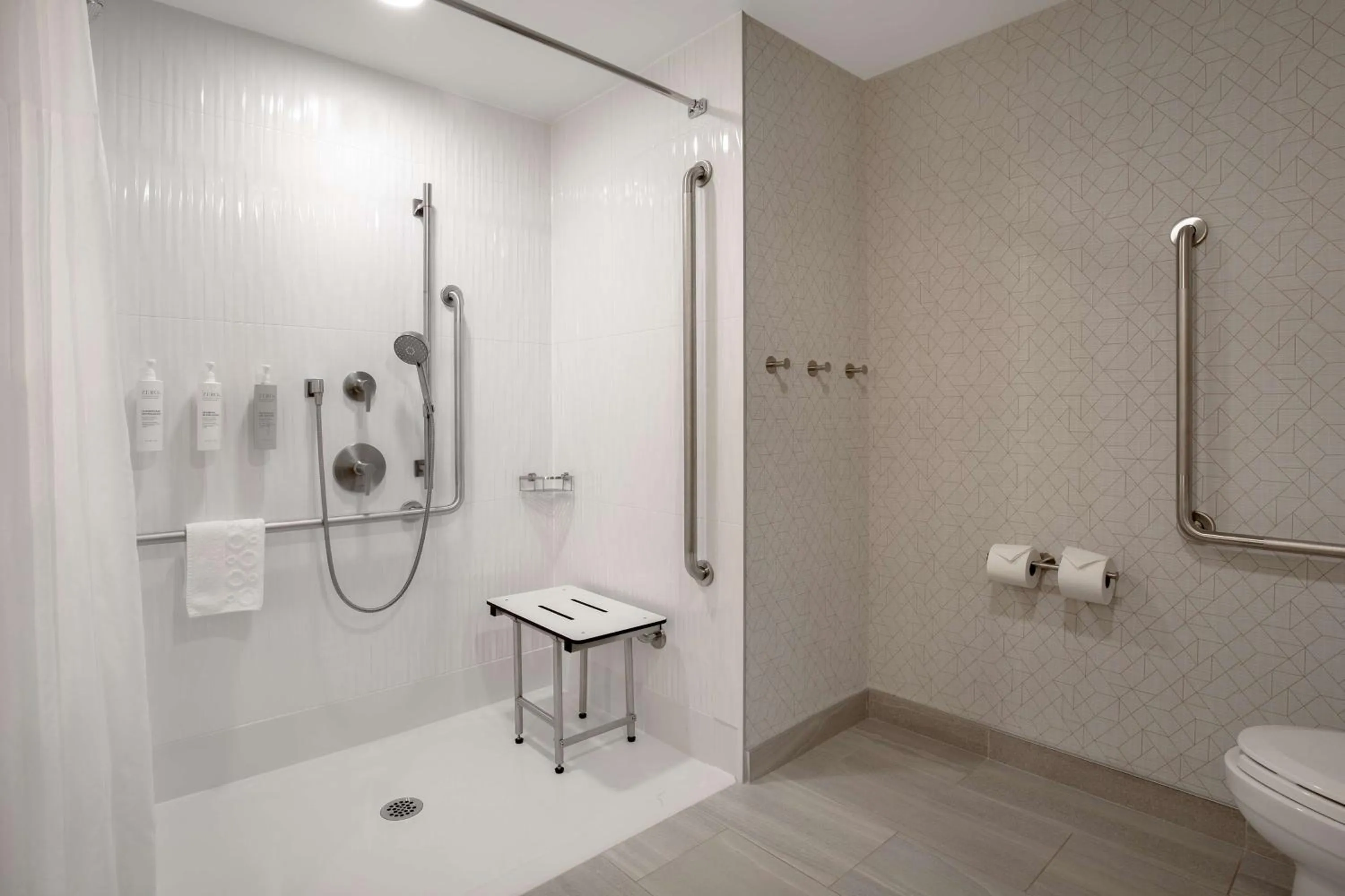 Bathroom in Home2 Suites By Hilton Thunder Bay