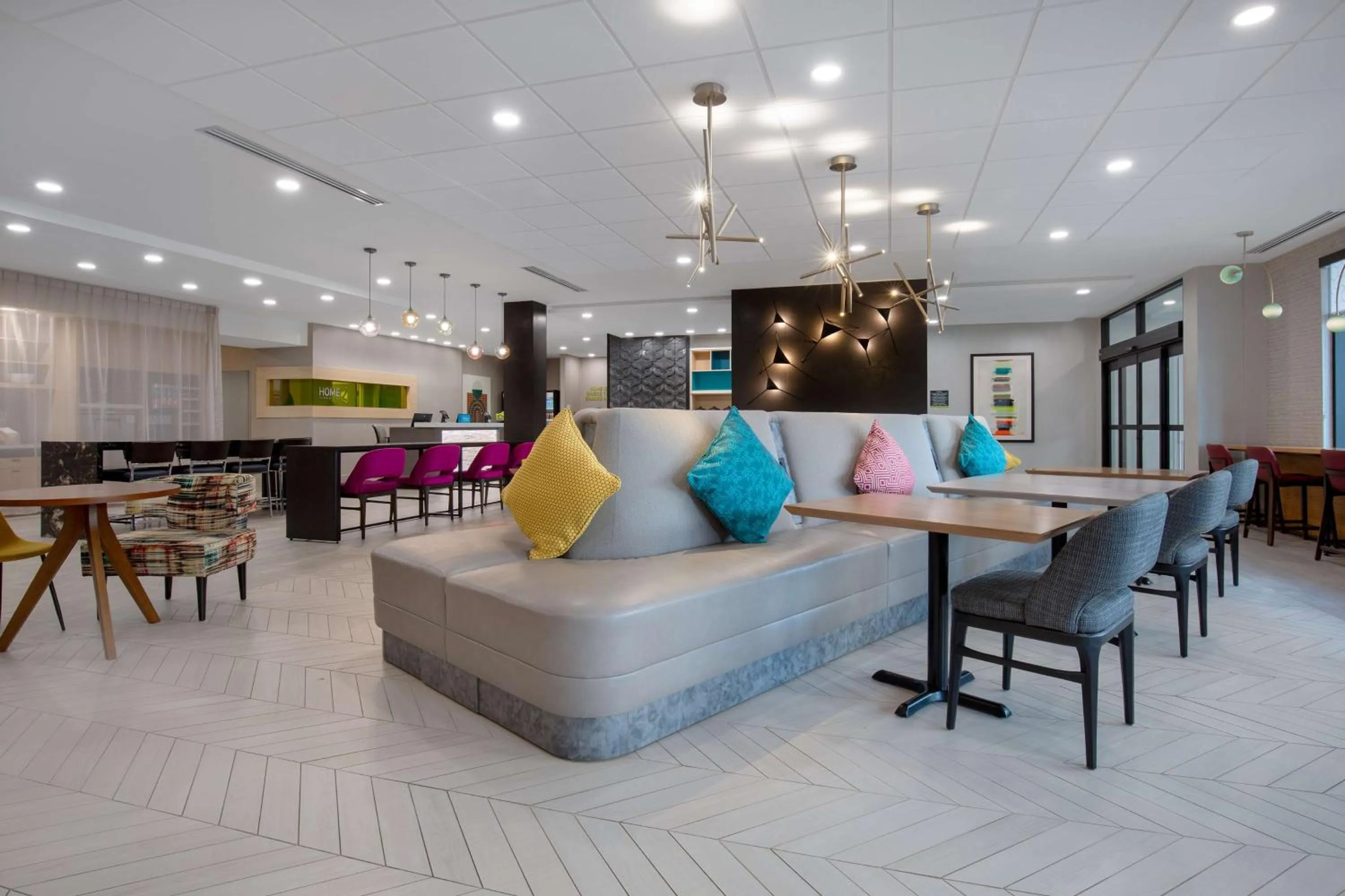 Lobby or reception in Home2 Suites By Hilton Thunder Bay