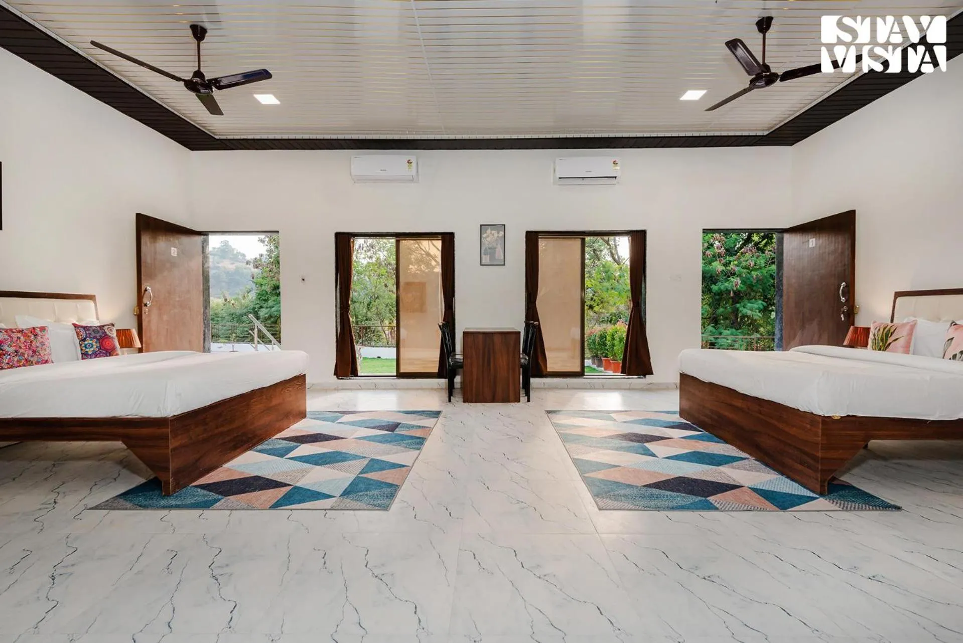 Bedroom, Bed in Mango Splash by VEO - Part of StayVista