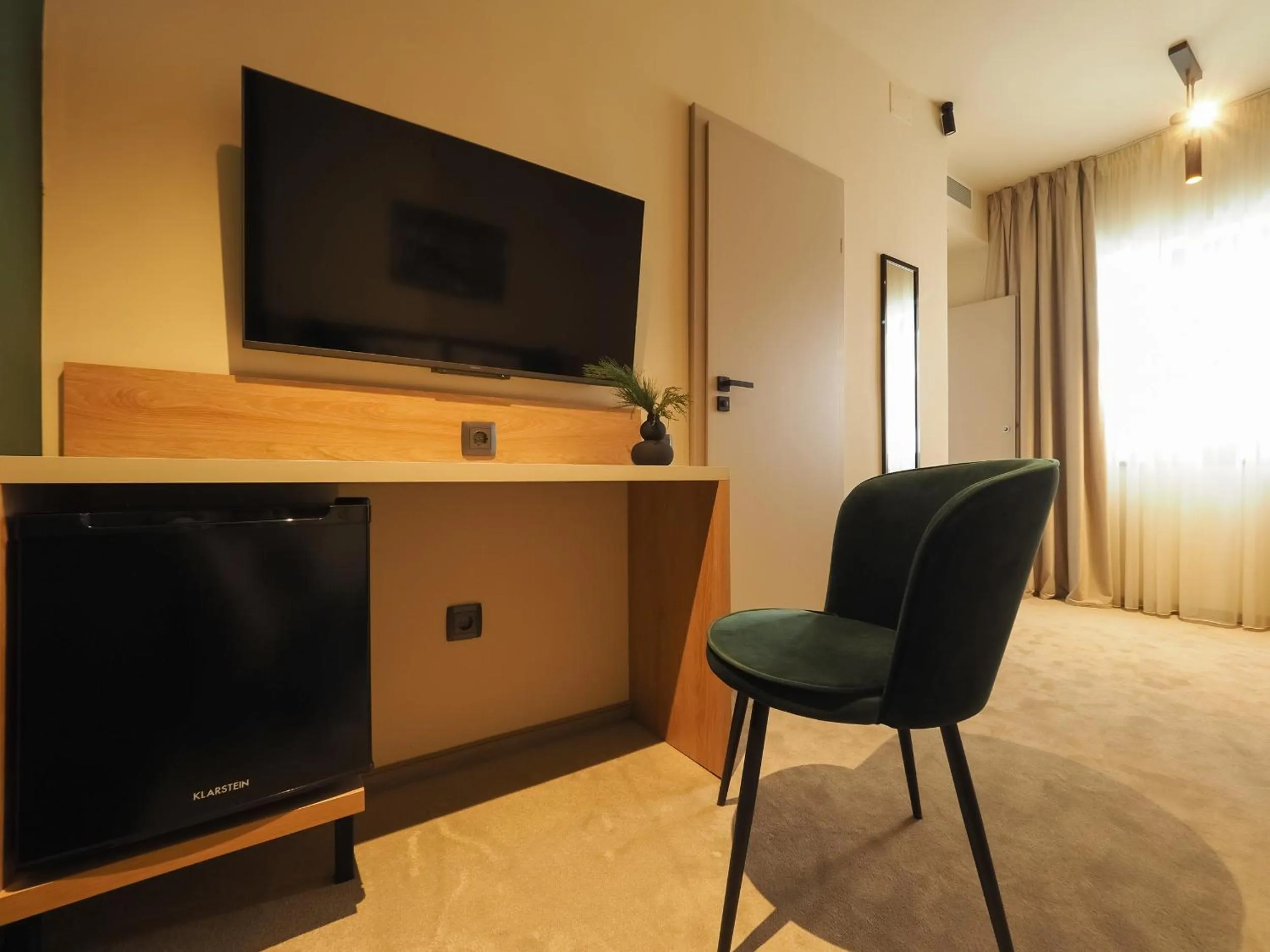 TV and multimedia in Craft Inn - Boutique Hotel