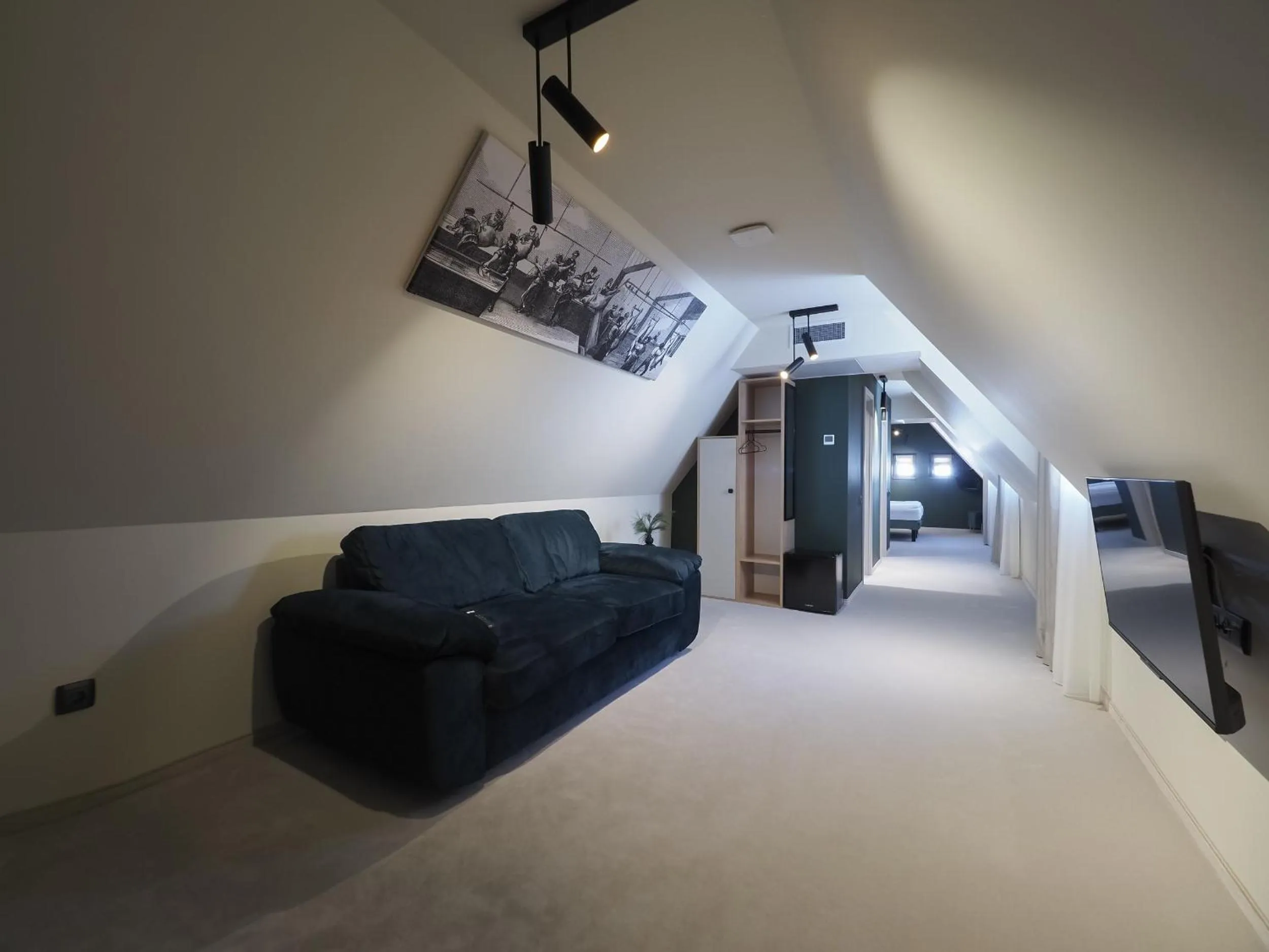 TV and multimedia in Craft Inn - Boutique Hotel