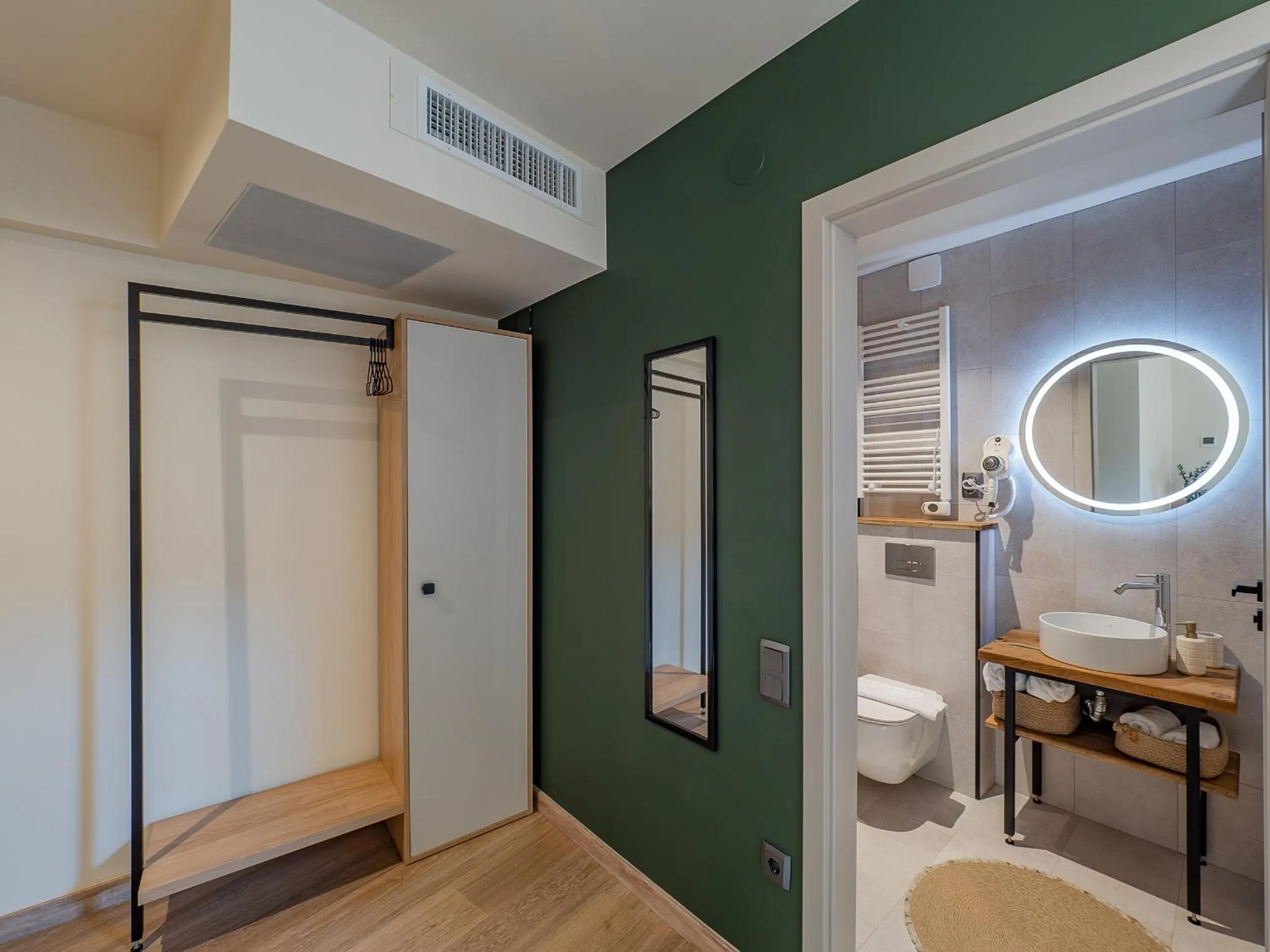 Shower in Craft Inn - Boutique Hotel