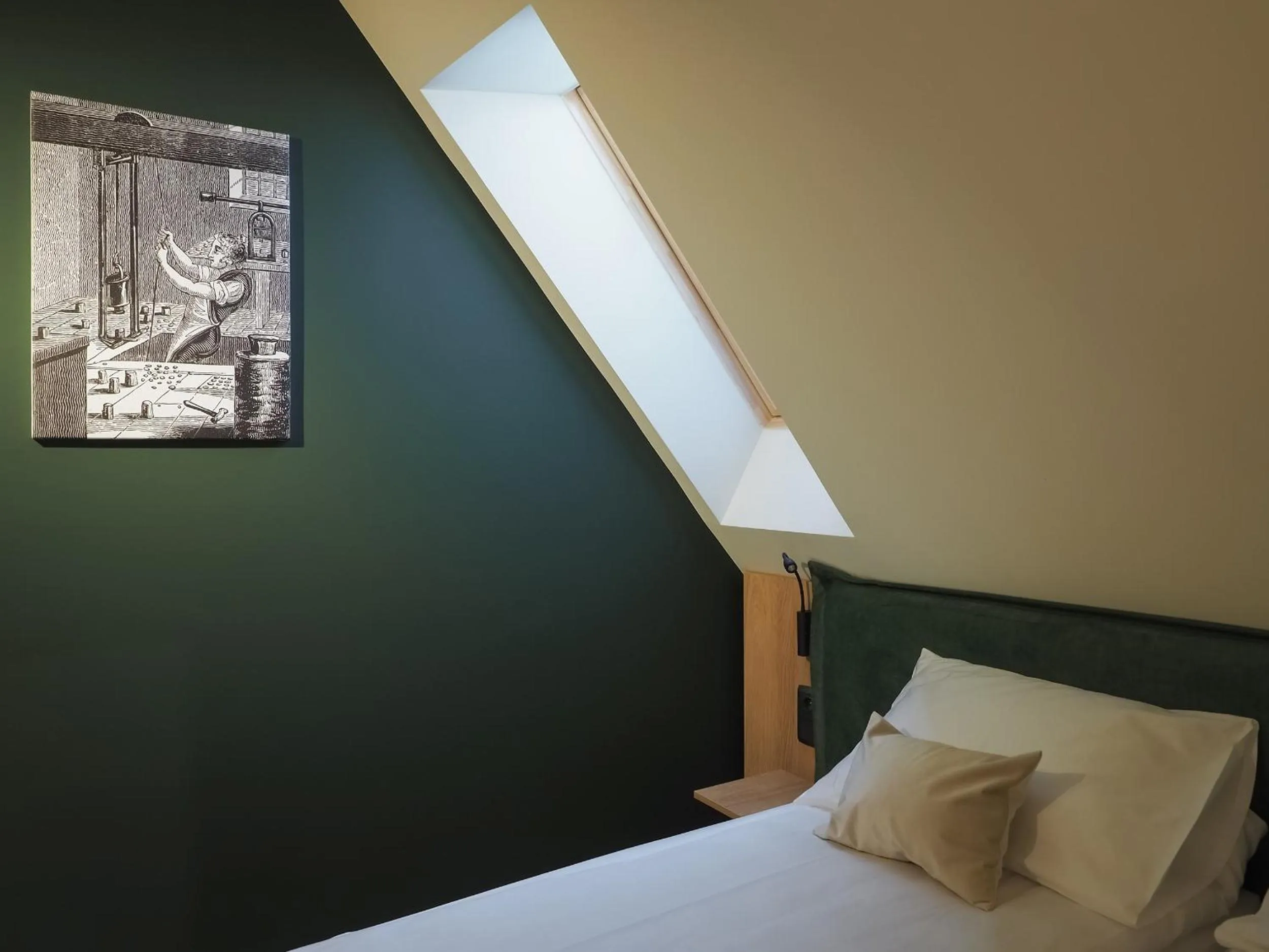 Bed in Craft Inn - Boutique Hotel