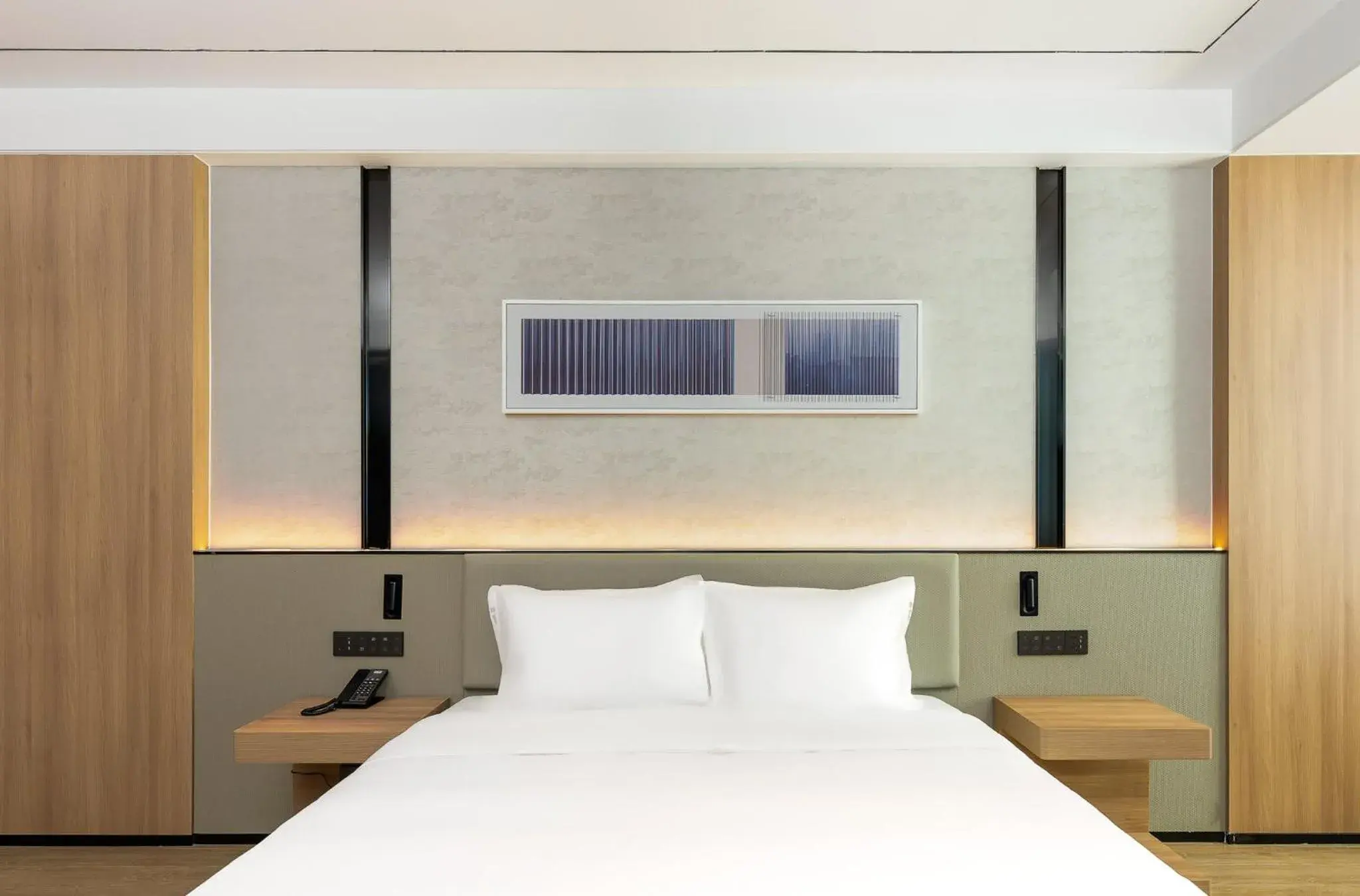Standard King Room with City View in Holiday Inn Express Binzhou City Center by IHG Standard King Room with City View in Holiday Inn Express Binzhou City Center by IHG