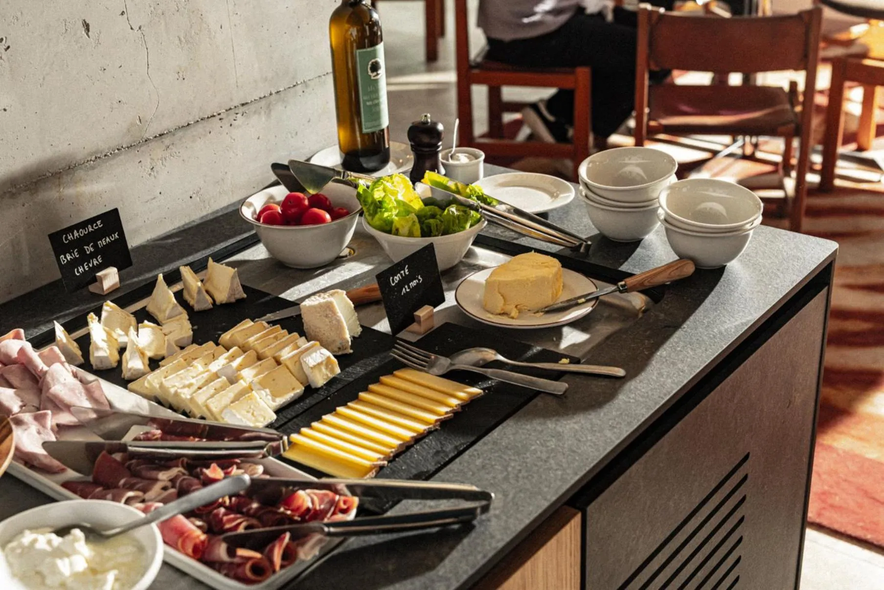 Breakfast in voco Beaune , Cité des Vins by IHG