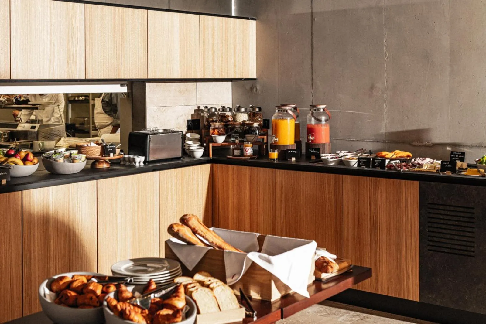 Breakfast in voco Beaune , Cité des Vins by IHG