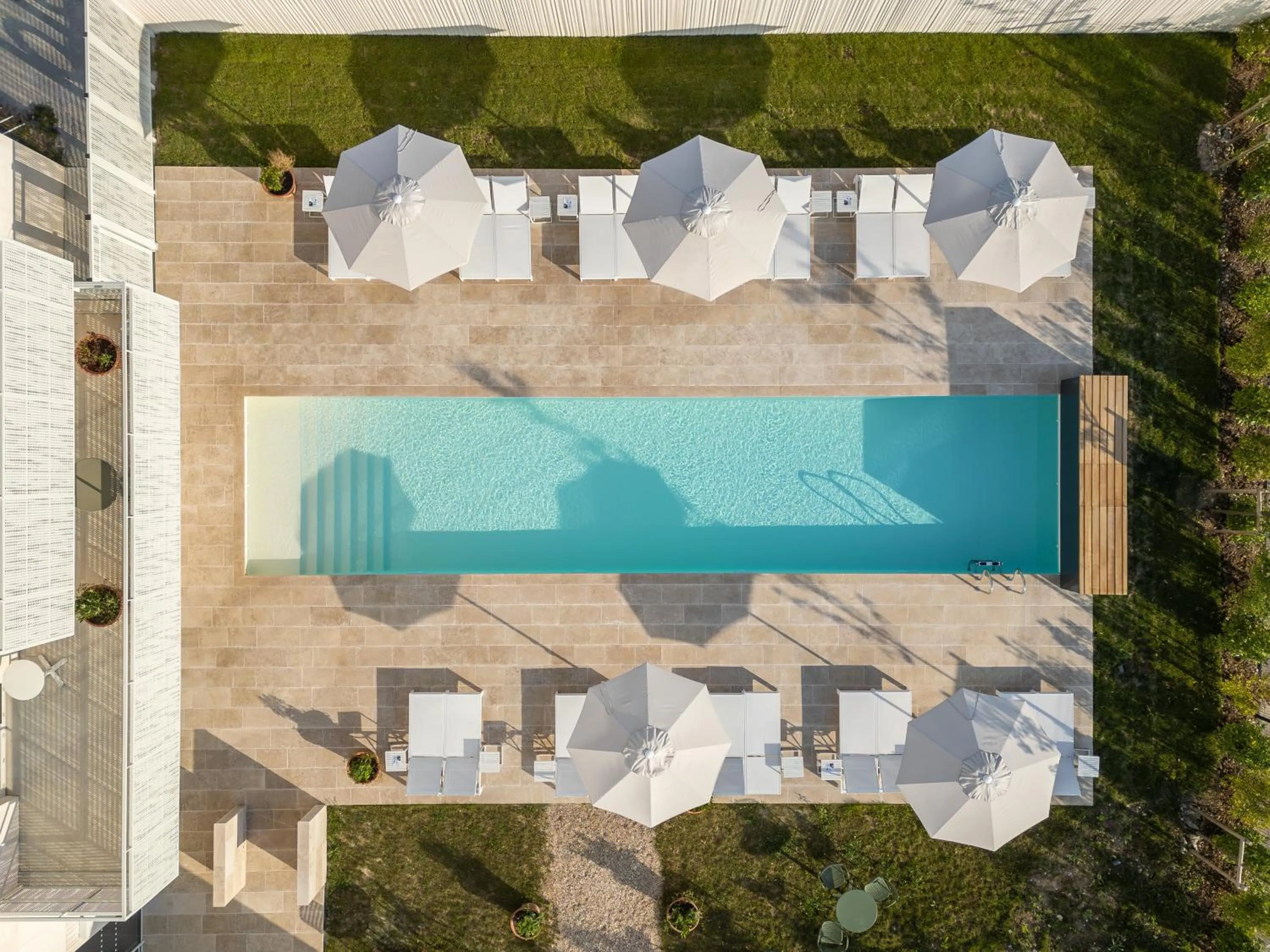 Swimming pool in voco Beaune , Cité des Vins by IHG