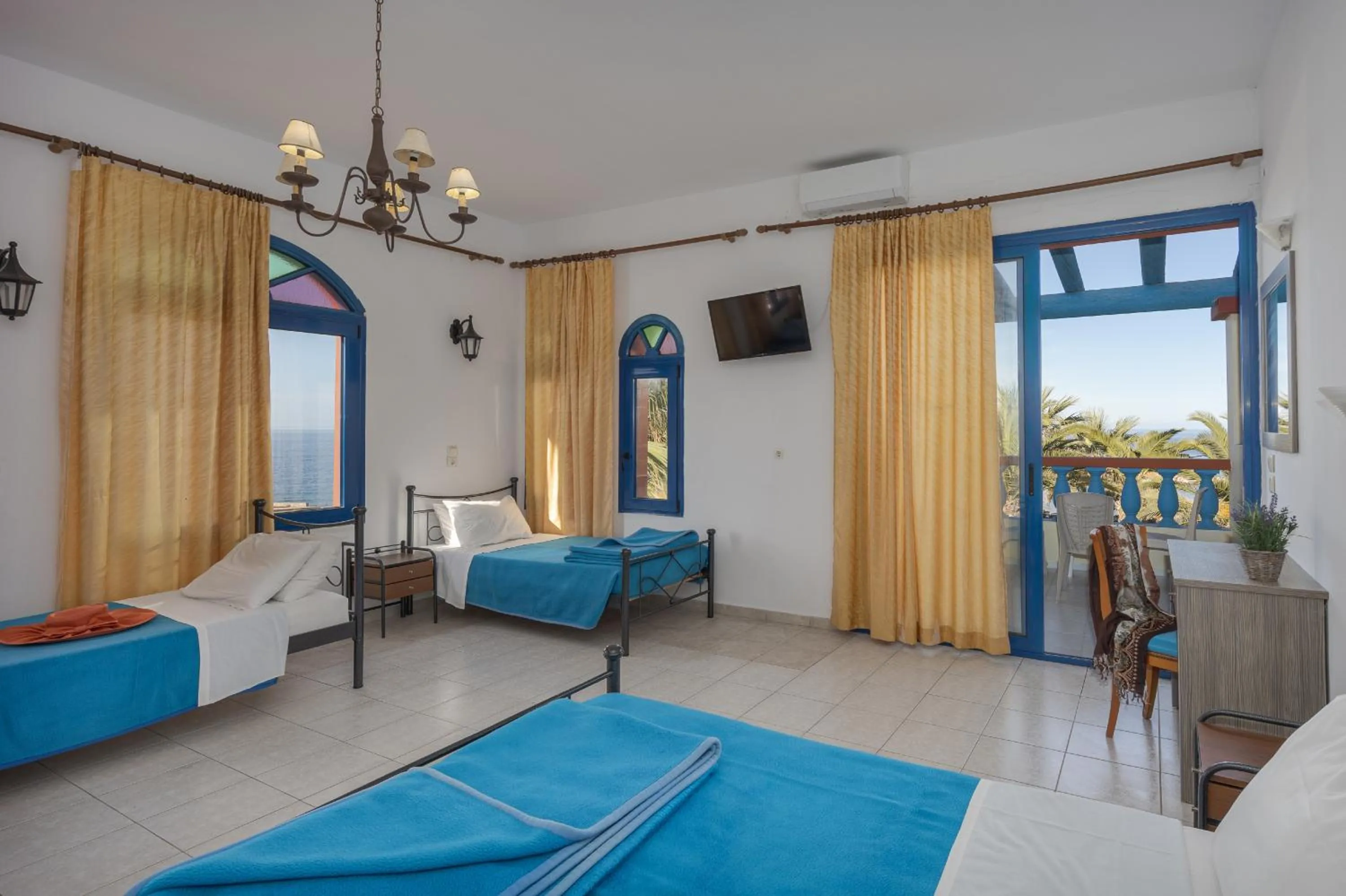 Bed in Palm Bay by Estia