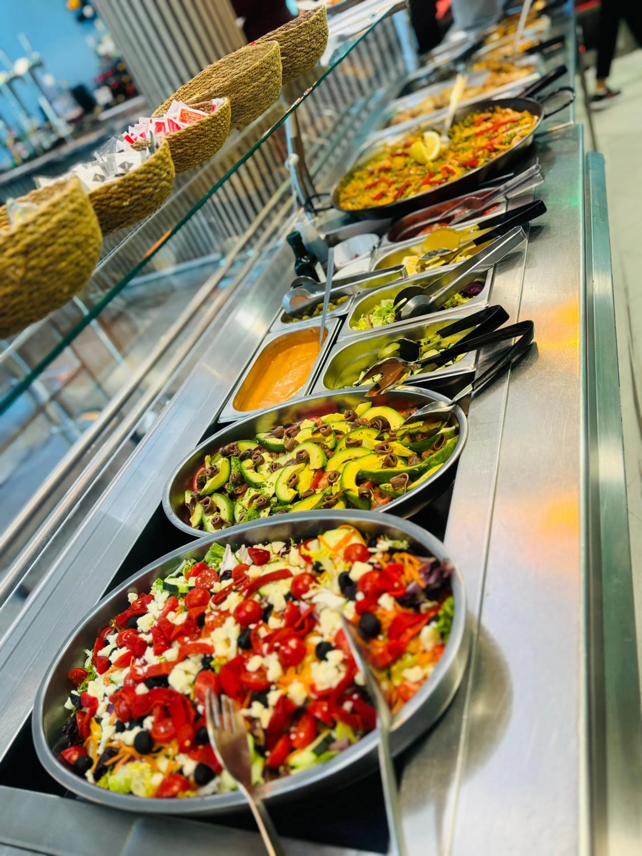 Restaurant/places to eat in LA CANTUEÑA