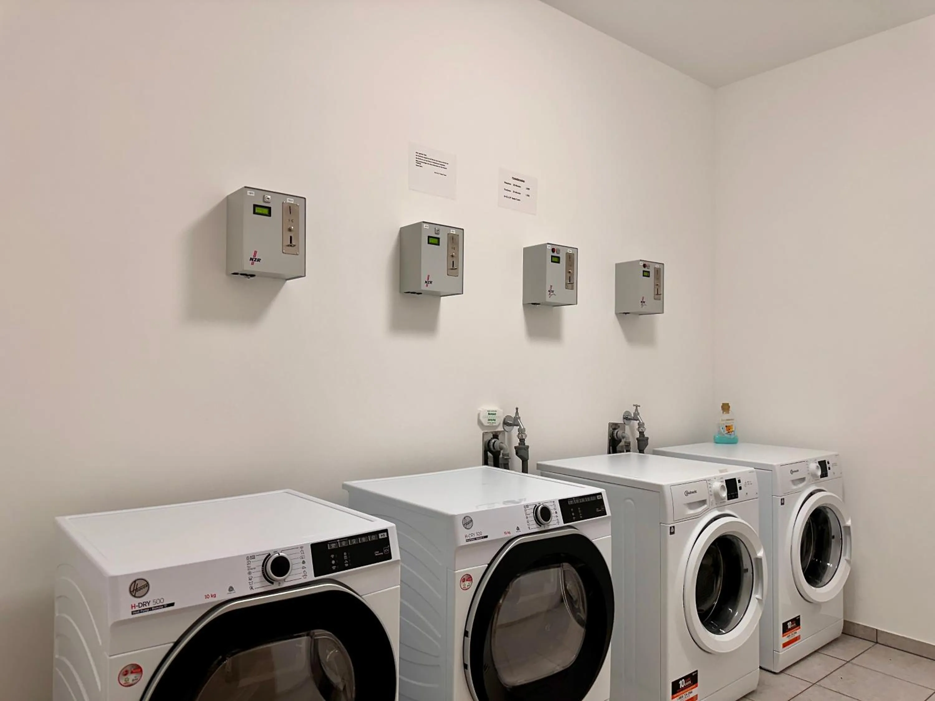 washing machine in GPHotel/Boardinghaus