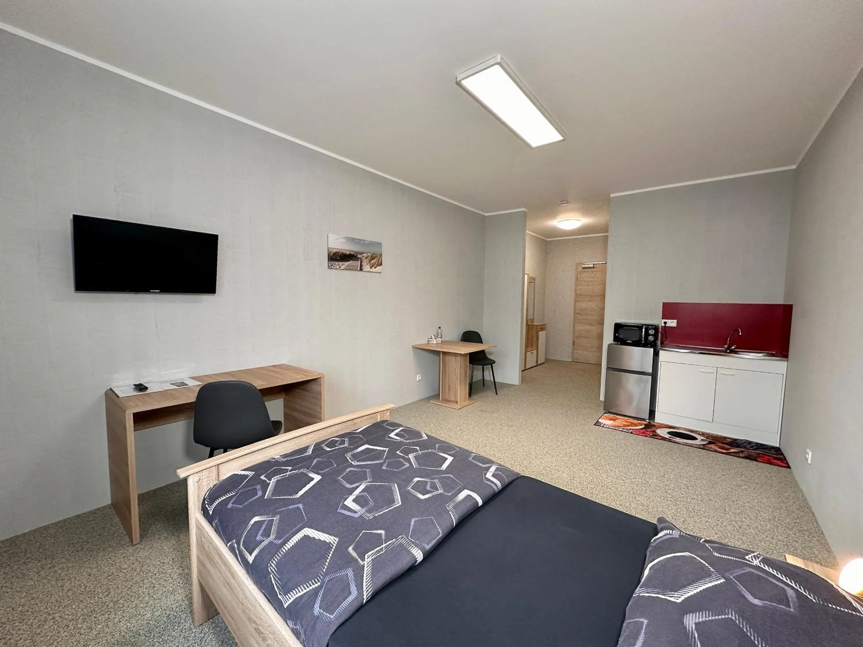 Photo of the whole room, Bed in GPHotel/Boardinghaus