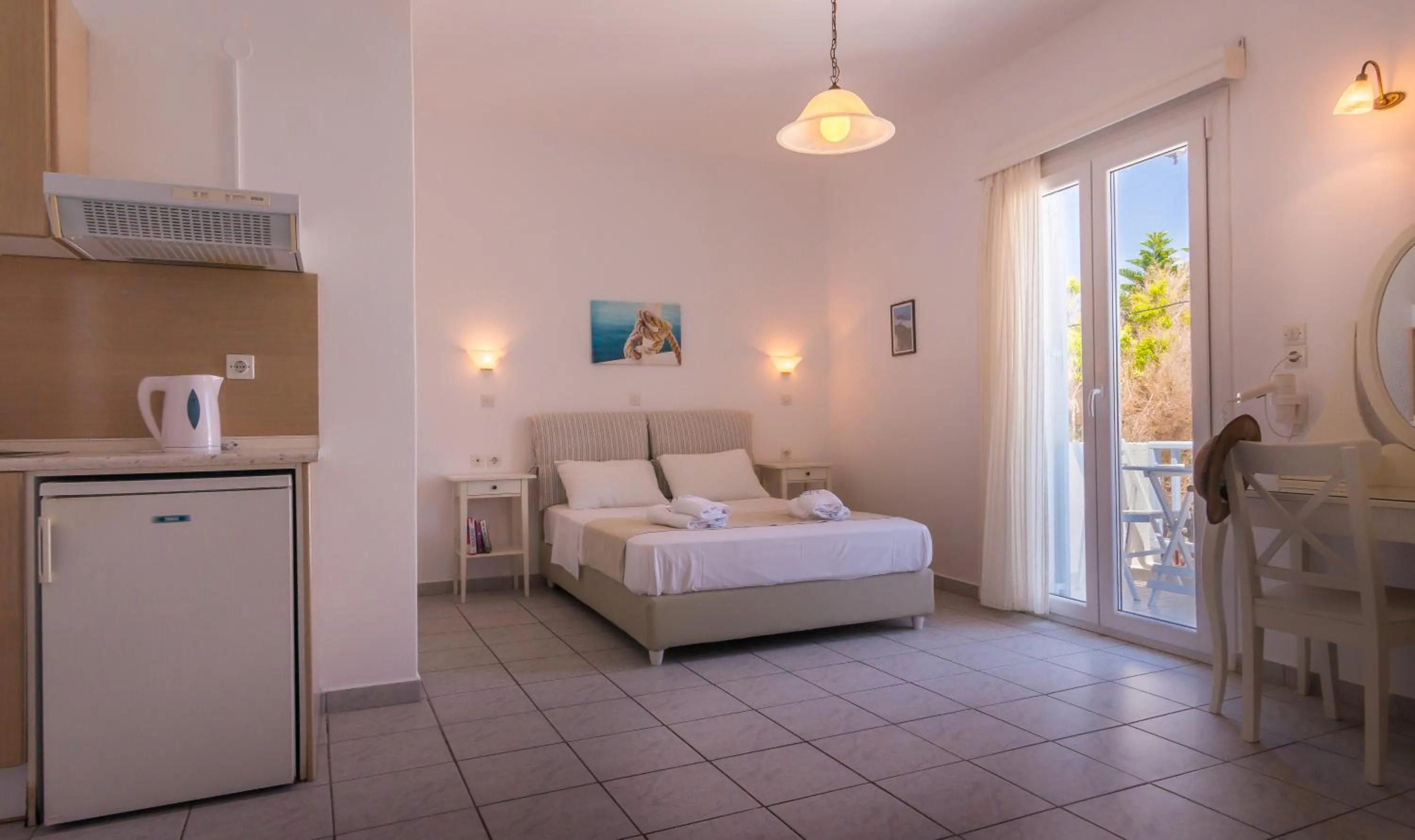 Bedroom, Bed in Aeolis Hotel