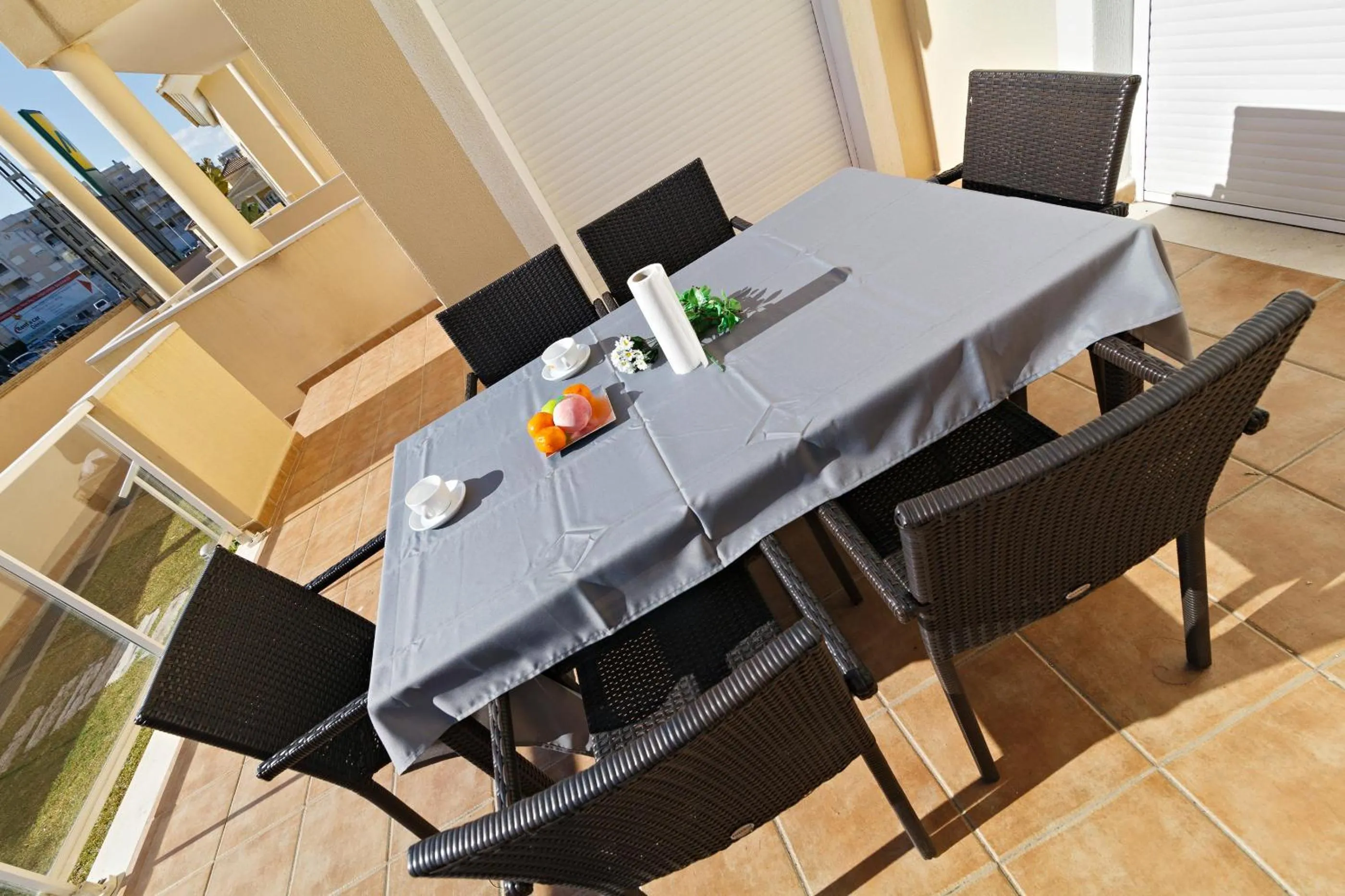 Dining area in Apartamentos Carlton VyB