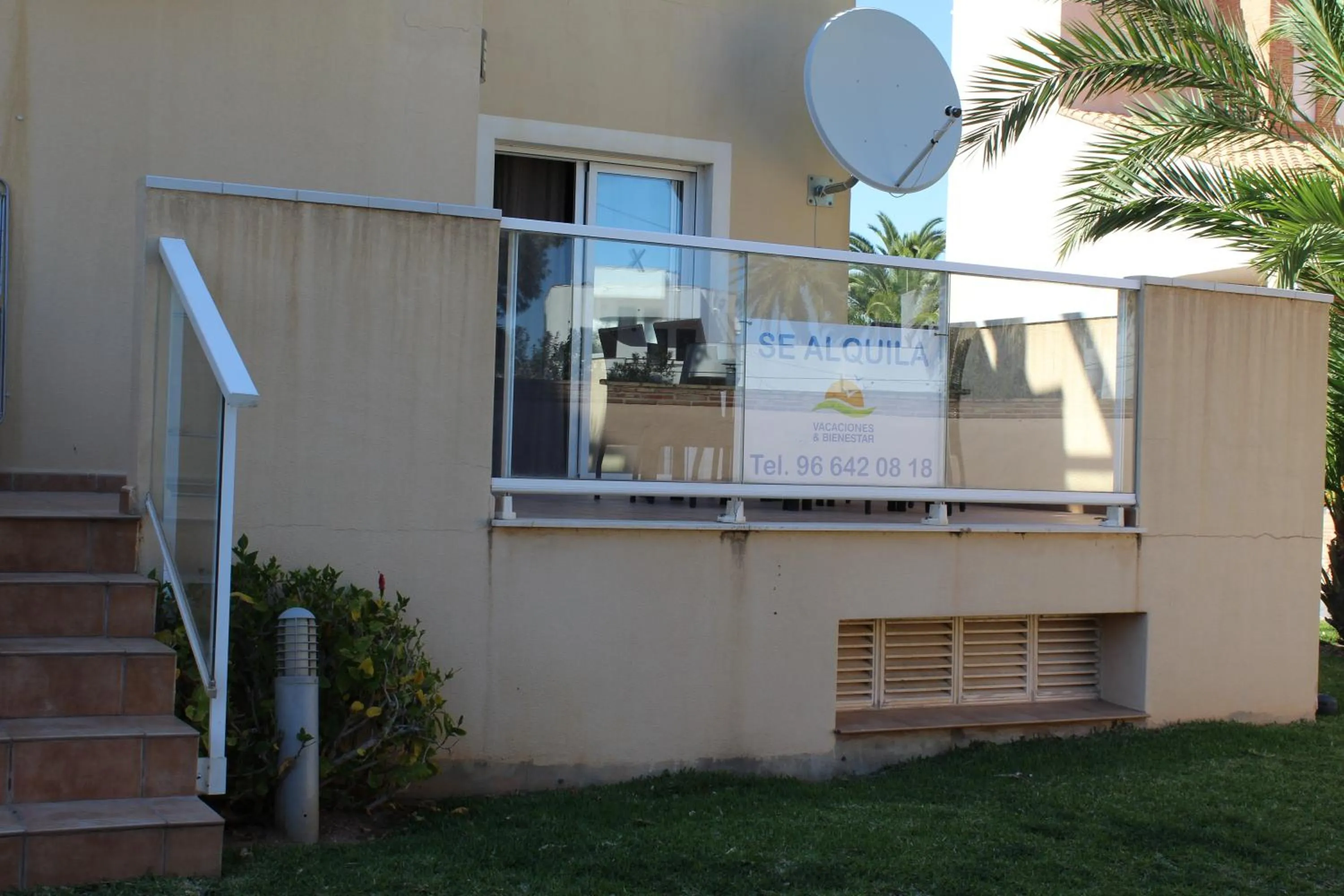 Facade/entrance in Apartamentos Carlton VyB