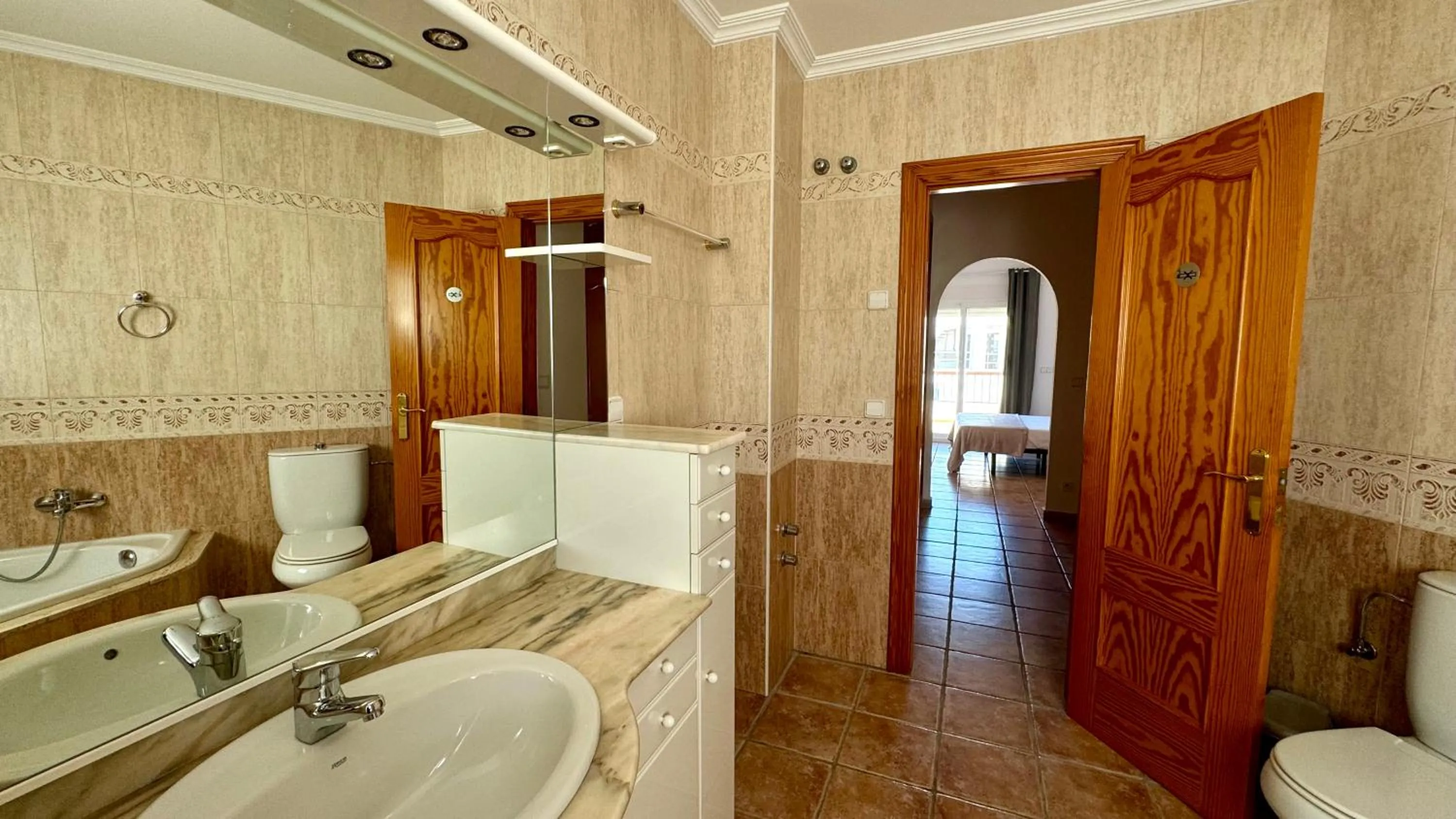 Bathroom in Apartamentos Carlton VyB