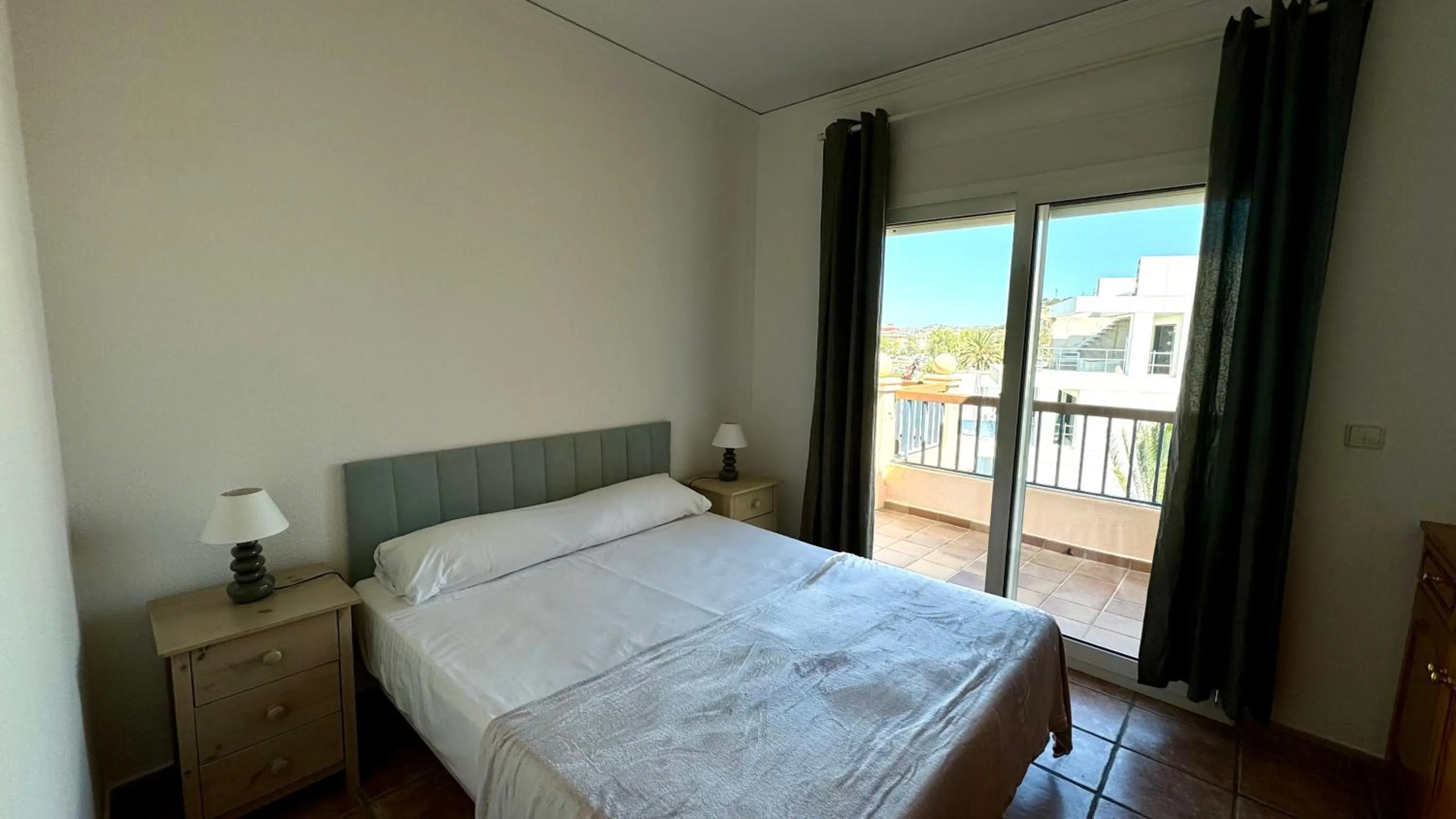 Bed in Apartamentos Carlton VyB