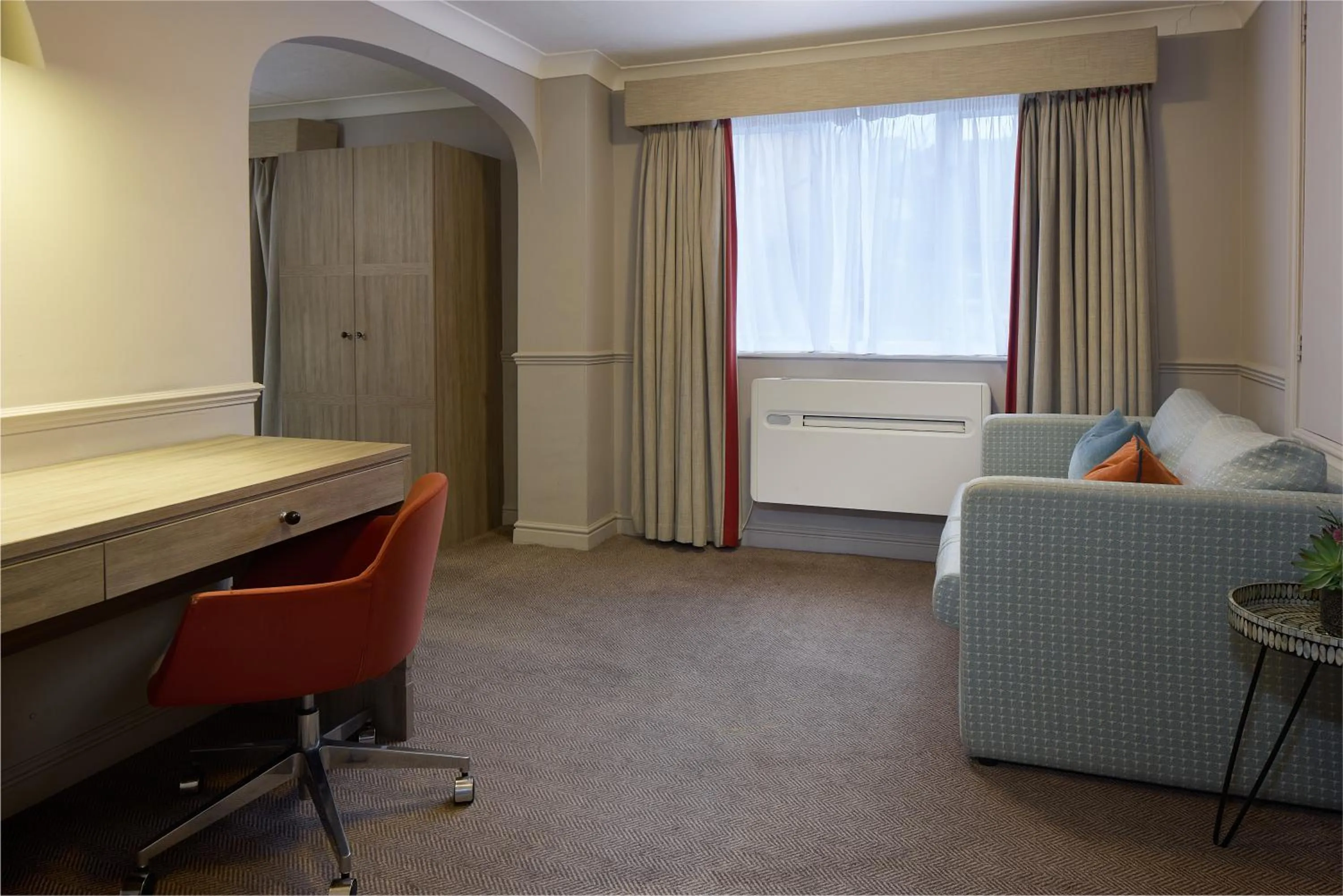 Seating area in DoubleTree by Hilton York